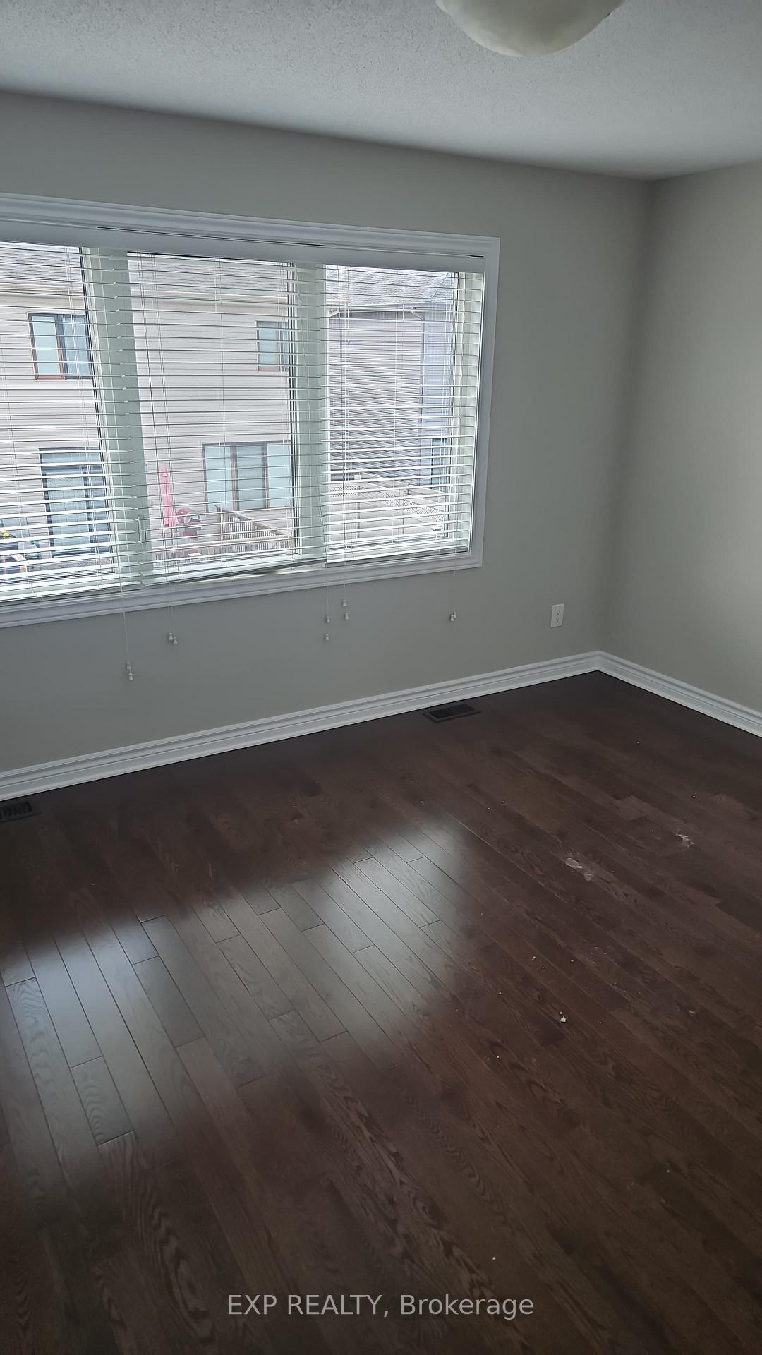 Photo 9 of 39 Knockaderry Crescent, Ottawa, Barrhaven - Half Moon Bay — HOMEH