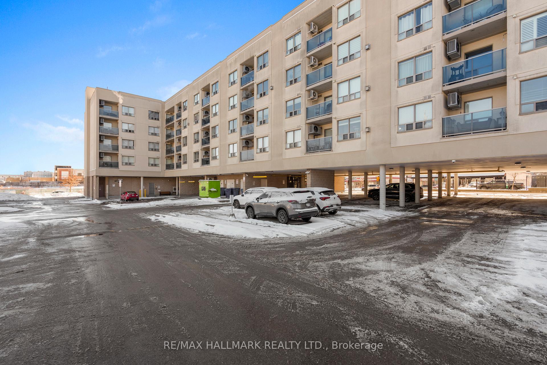 Photo 21 of Unit 401, 160 Wellington Street E, Aurora, Aurora Village — HOMEH