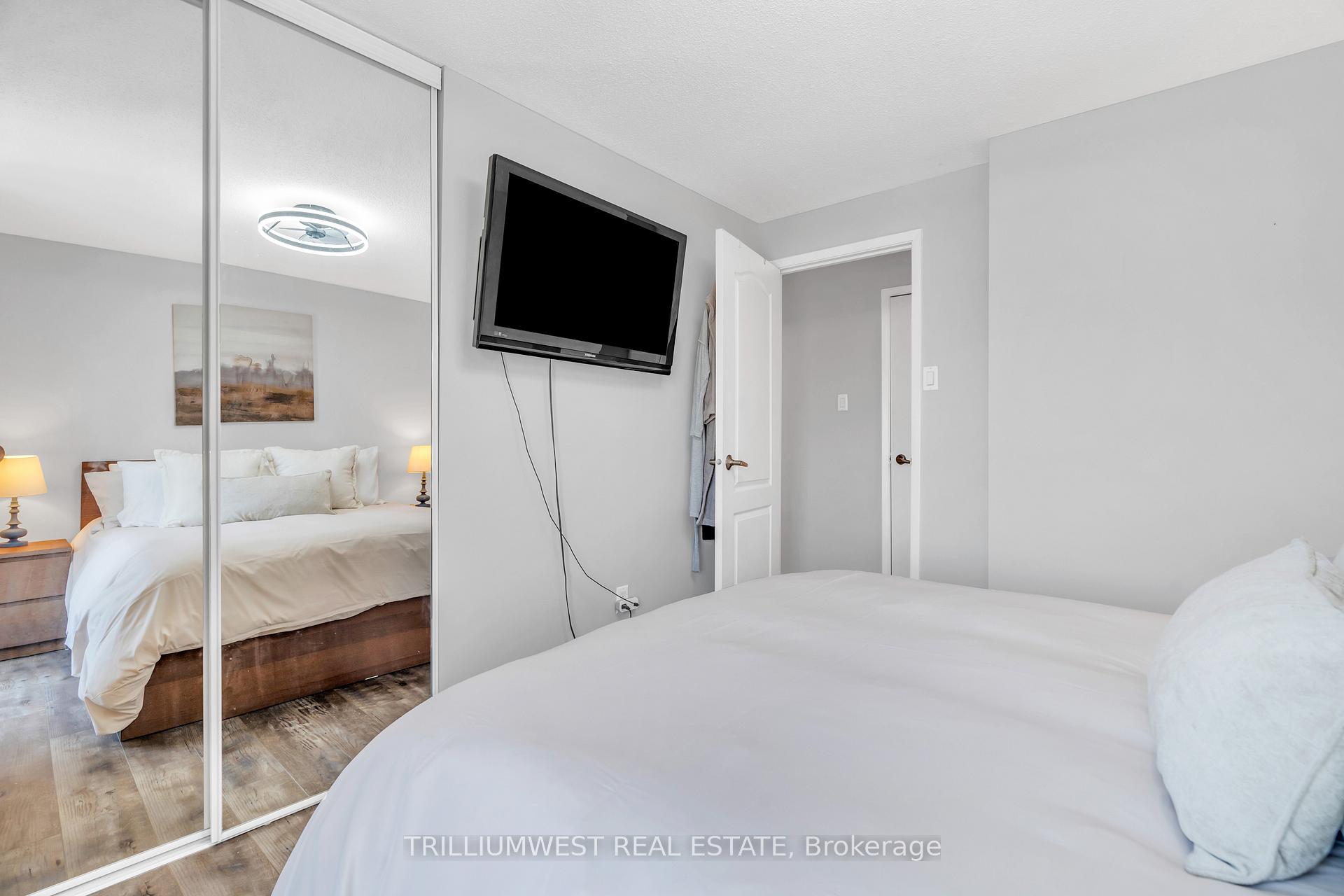 Photo 19 of Unit 16, 35 Breckenridge Drive, Kitchener — HOMEH