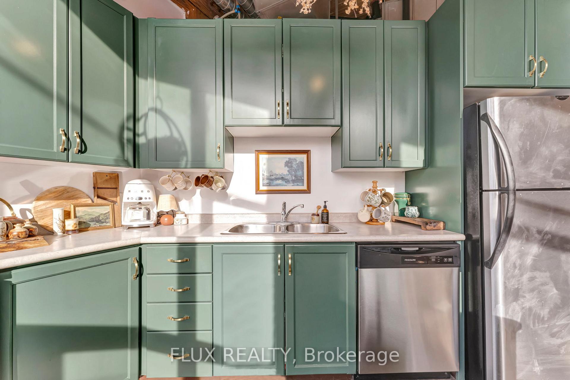 Photo 13 of Unit 208, 120 Mansion Street, Kitchener — HOMEH