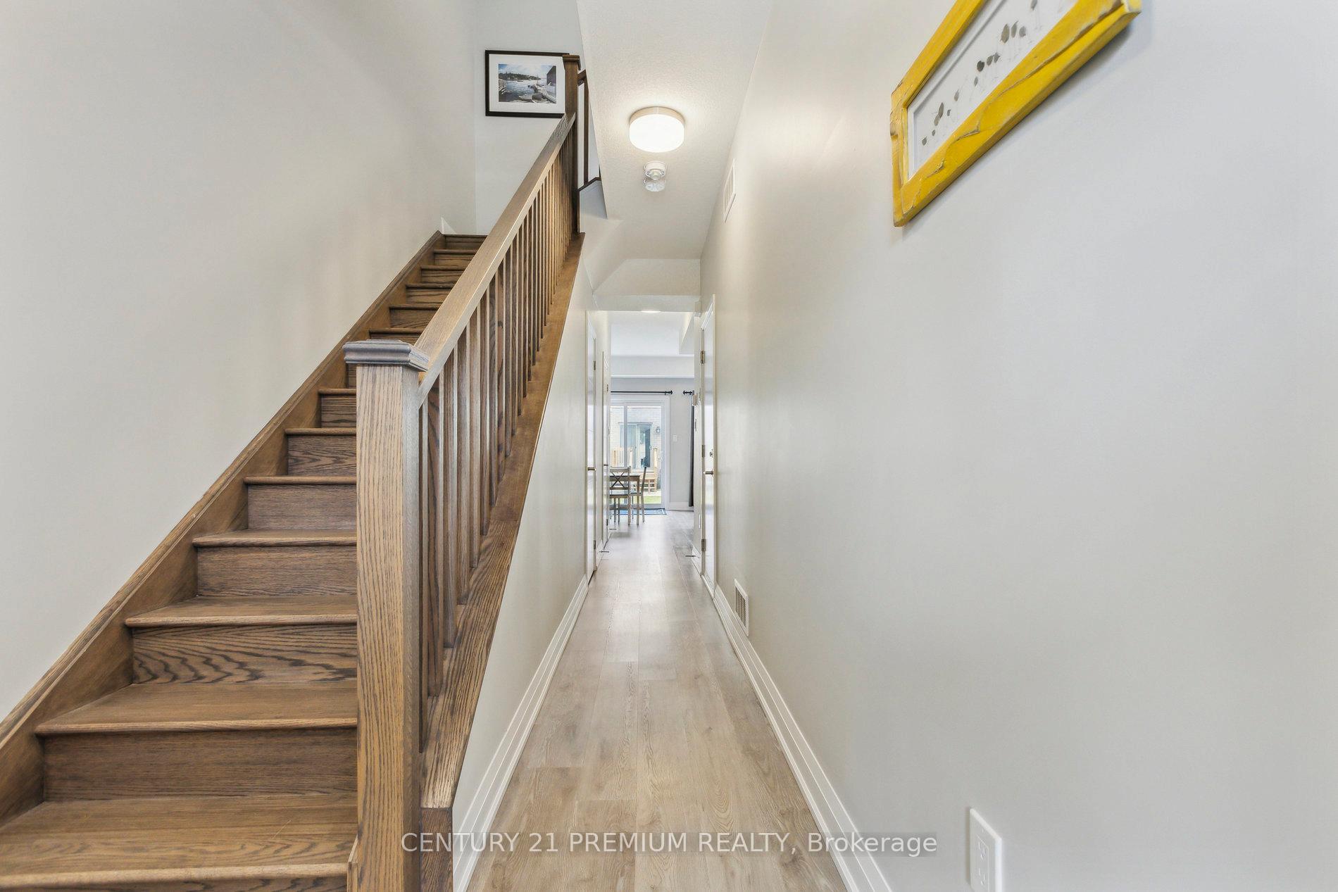 Photo 6 of Unit 29, 36 Steel Crescent, Guelph, St. Patrick's Ward — HOMEH