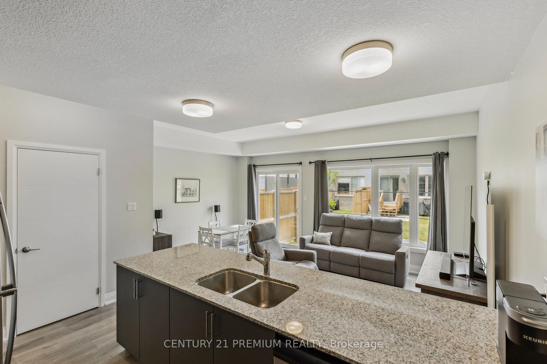 Photo 12 of Unit 29, 36 Steel Crescent, Guelph, St. Patrick's Ward — HOMEH