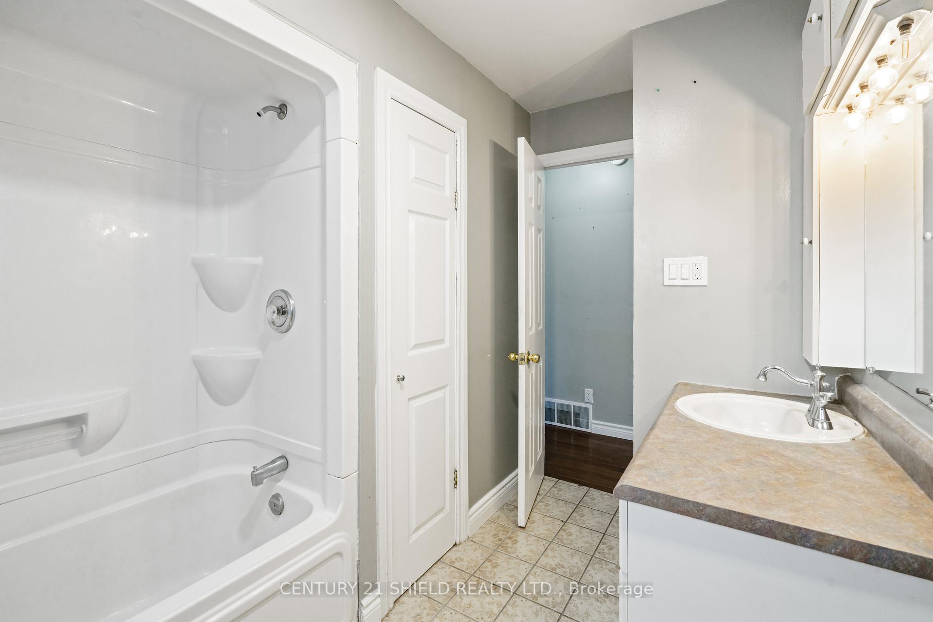 Photo 20 of 1130 Sydney Street, Cornwall — HOMEH