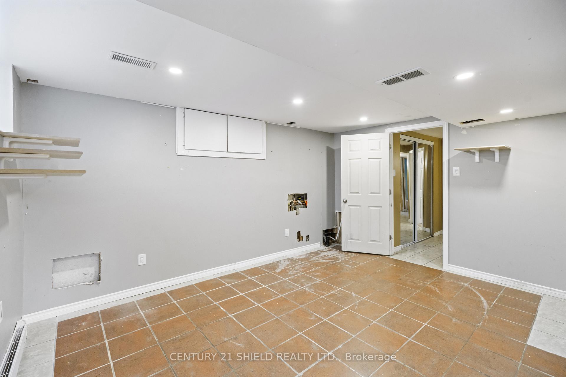 Photo 27 of 1130 Sydney Street, Cornwall — HOMEH