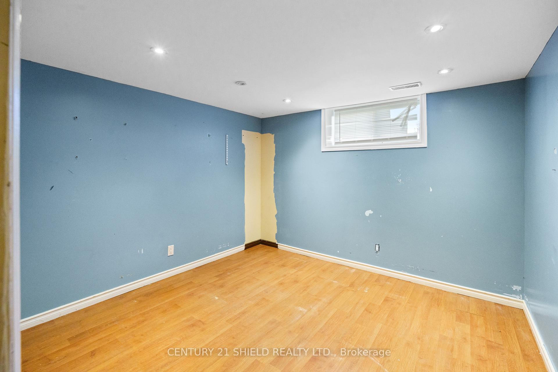Photo 34 of 1130 Sydney Street, Cornwall — HOMEH