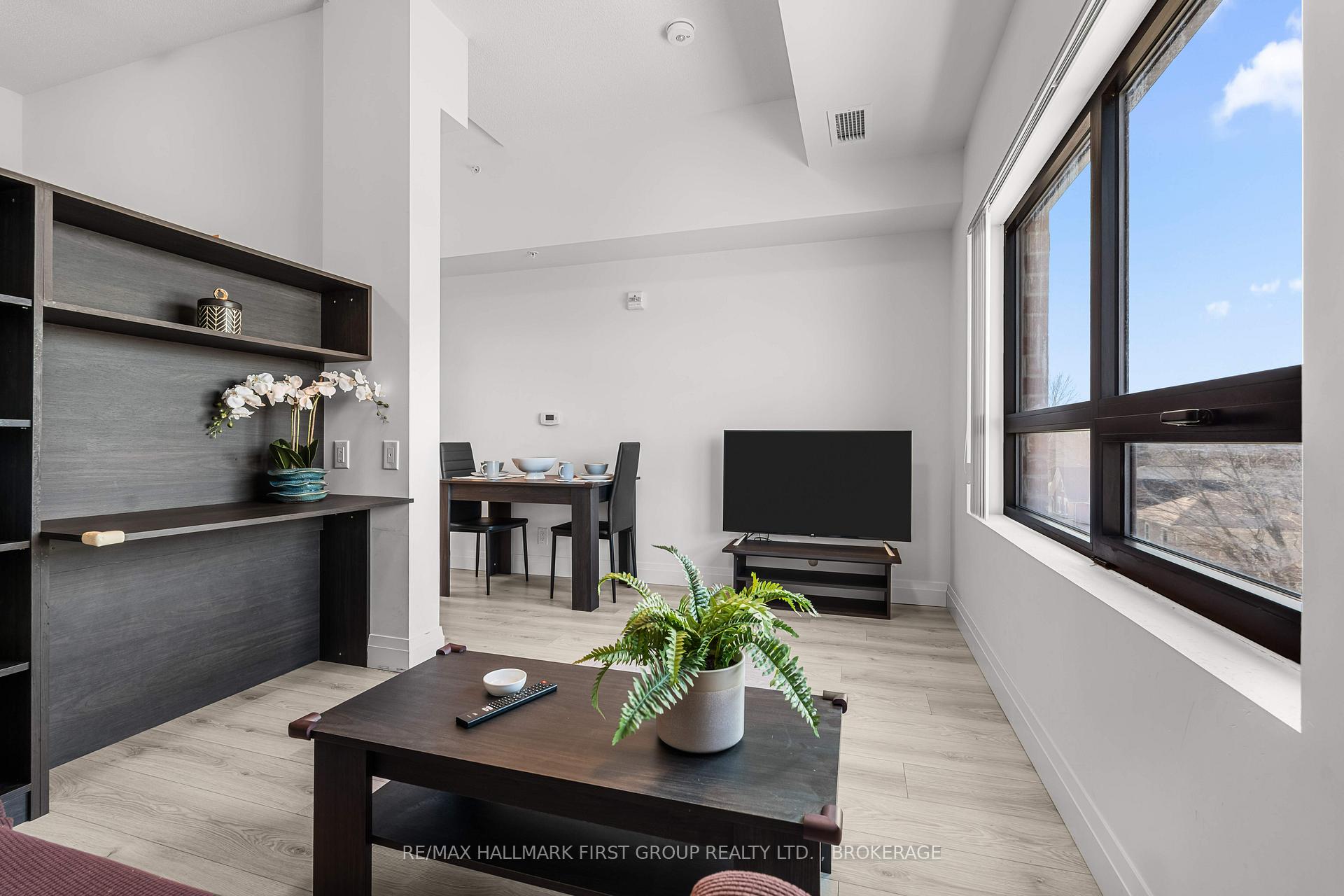 Photo 15 of Unit 428, 652 Princess Street, Kingston, Central City East — HOMEH