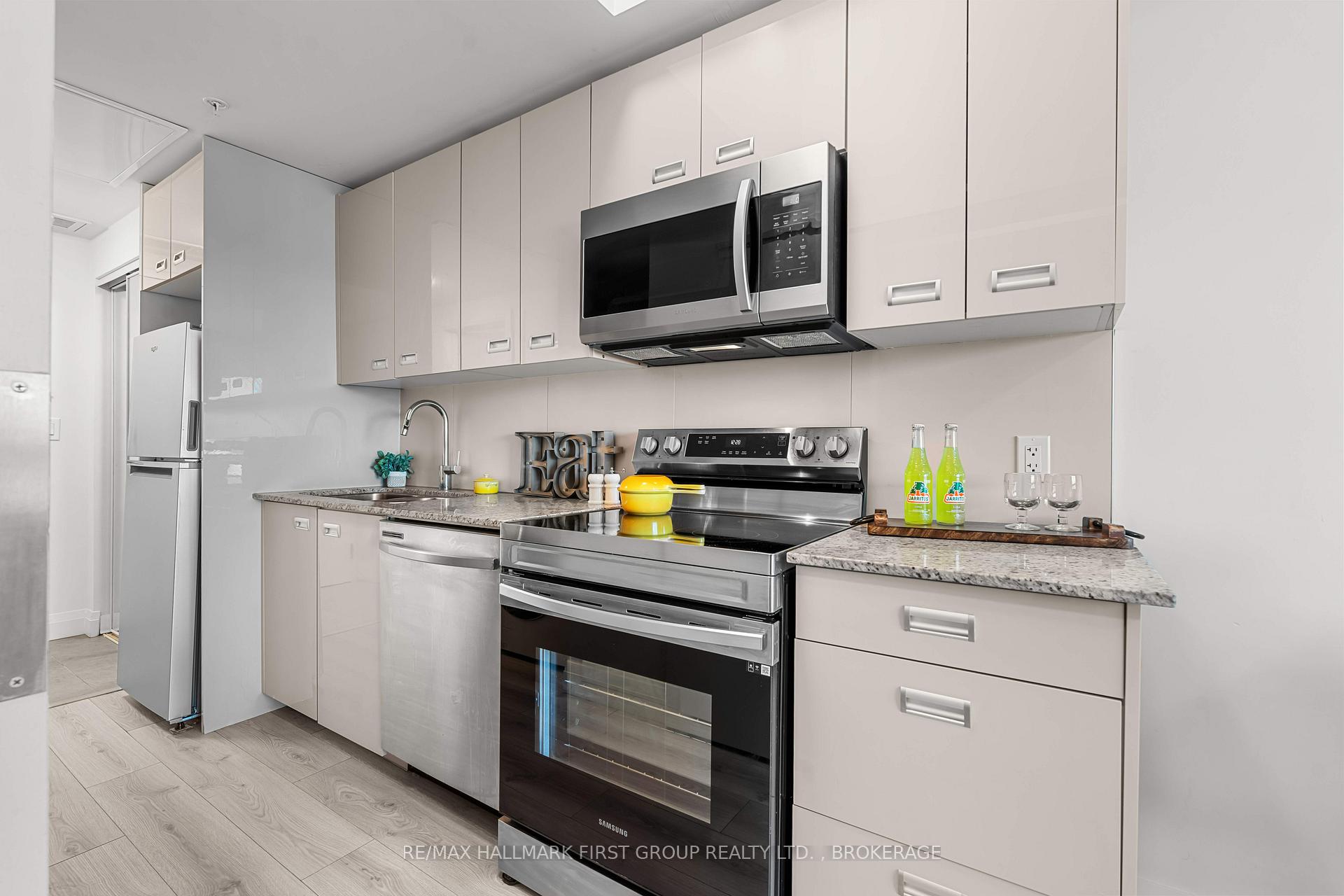 Photo 19 of Unit 428, 652 Princess Street, Kingston, Central City East — HOMEH