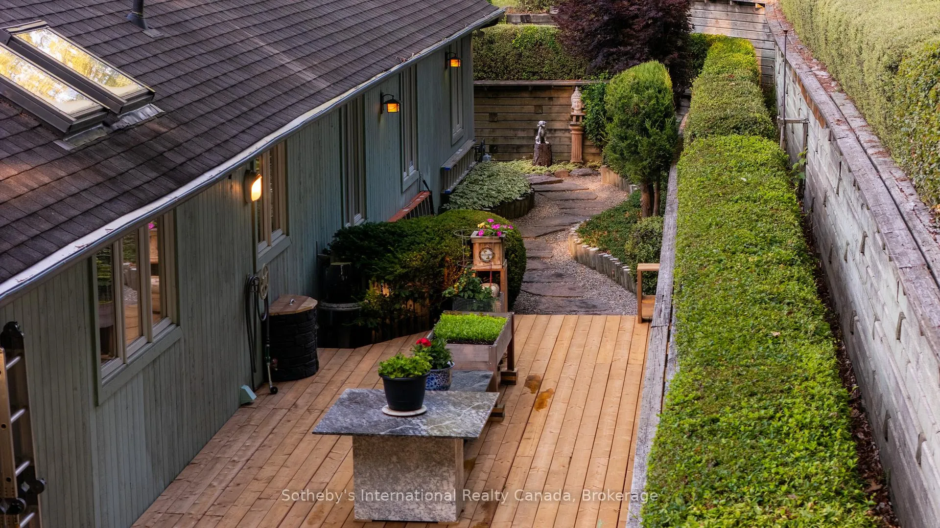 Photo 16 of 12 Matson Drive, Caledon, Palgrave — HOMEH