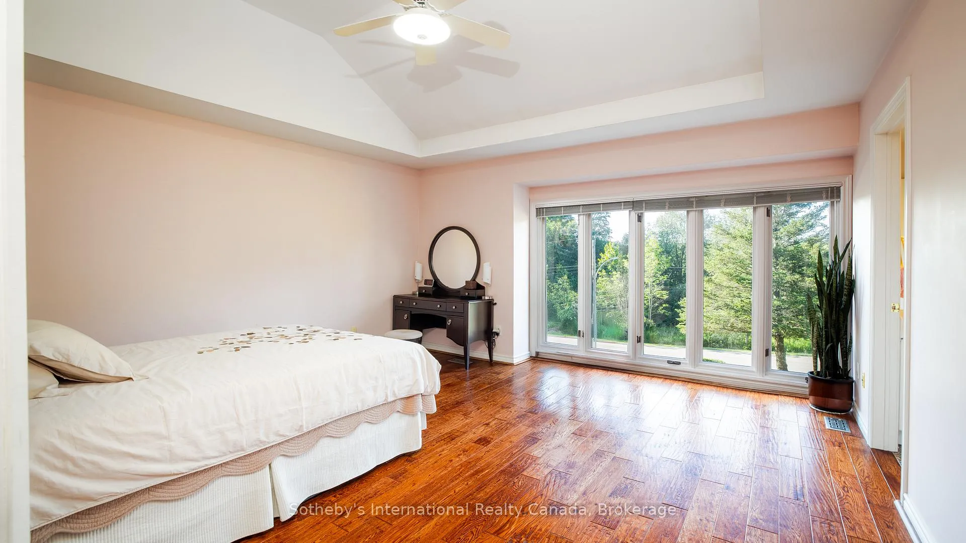 Photo 26 of 12 Matson Drive, Caledon, Palgrave — HOMEH