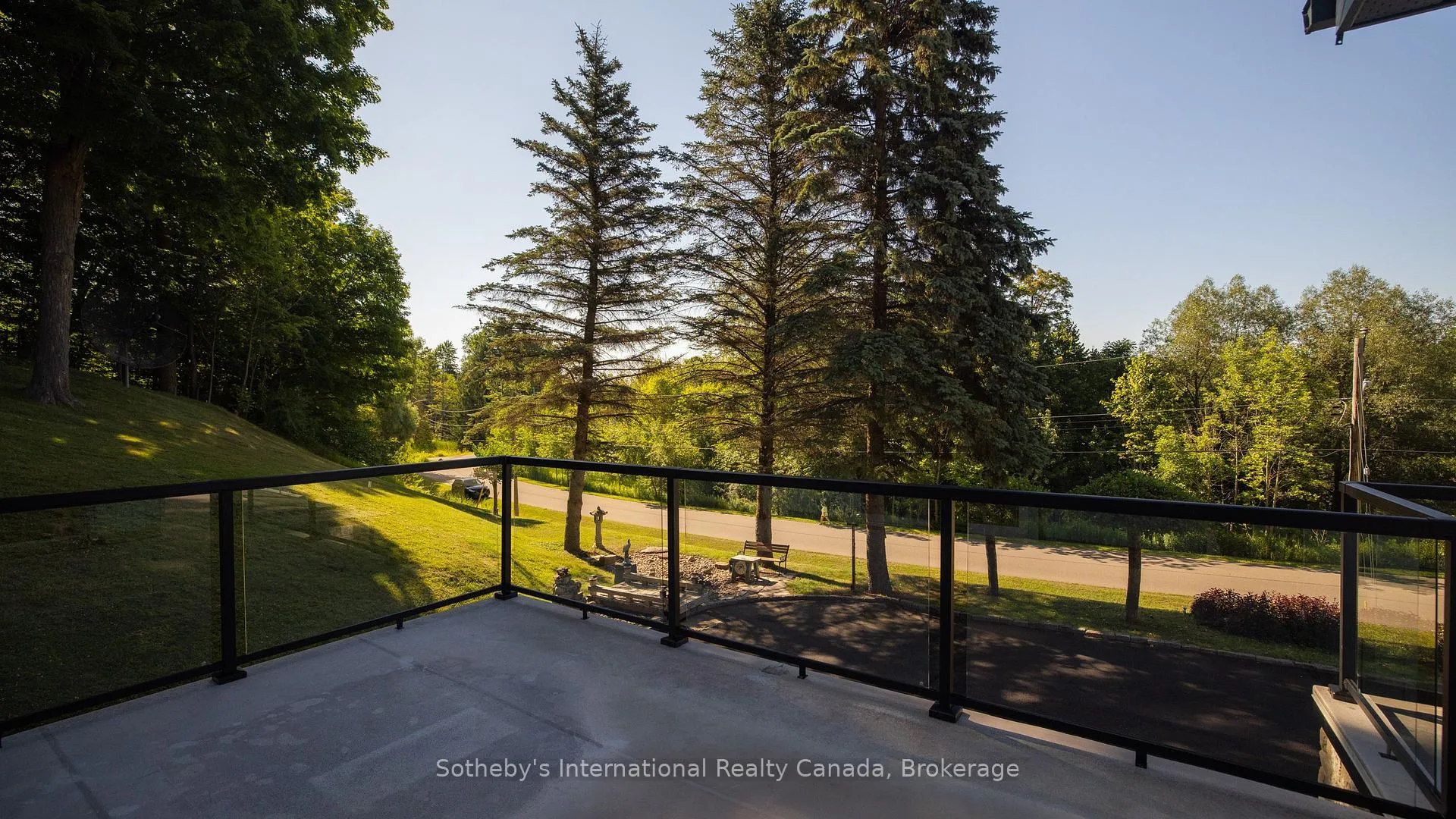 Photo 38 of 12 Matson Drive, Caledon, Palgrave — HOMEH