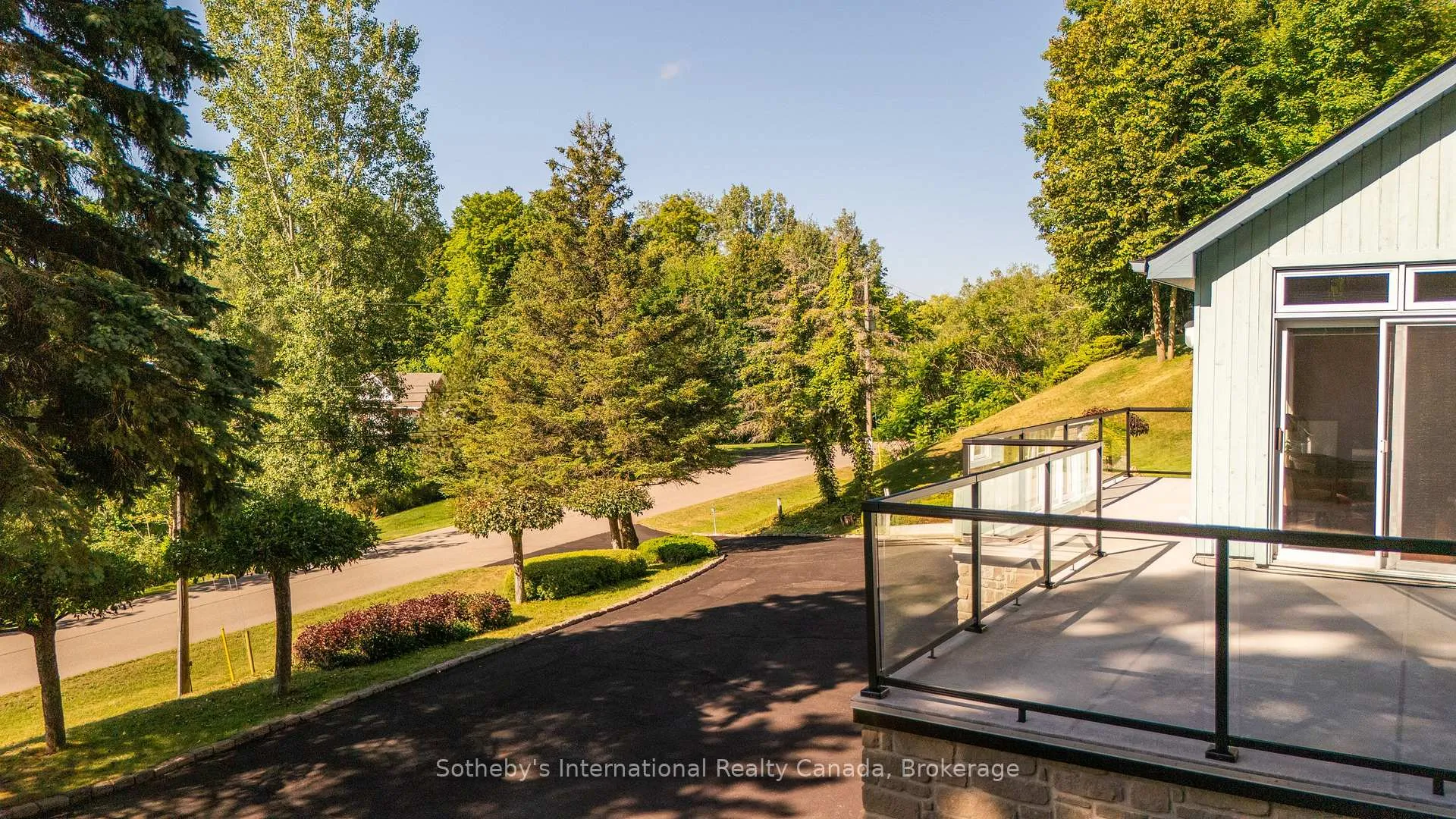 Photo 40 of 12 Matson Drive, Caledon, Palgrave — HOMEH
