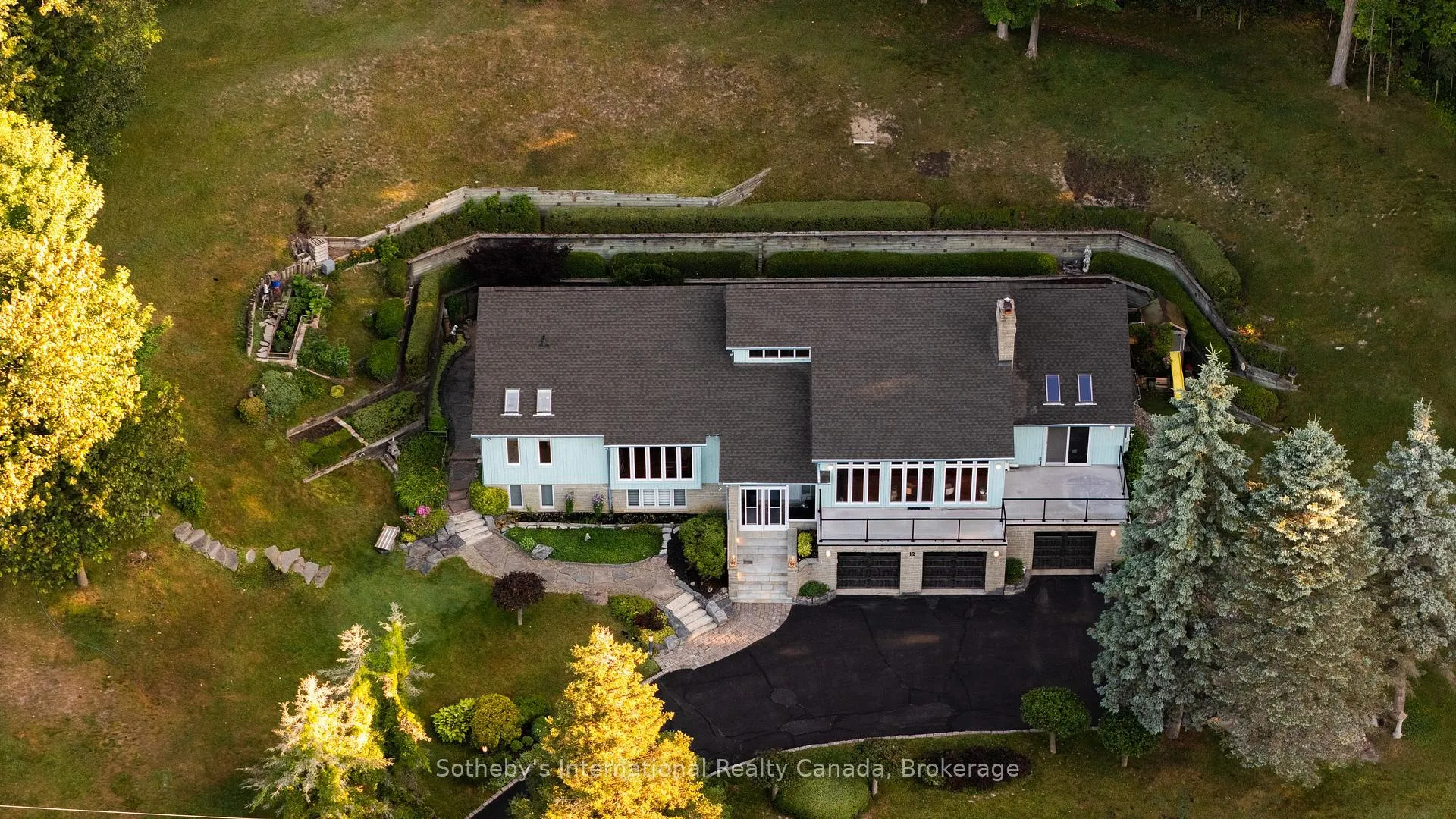 Photo 47 of 12 Matson Drive, Caledon, Palgrave — HOMEH