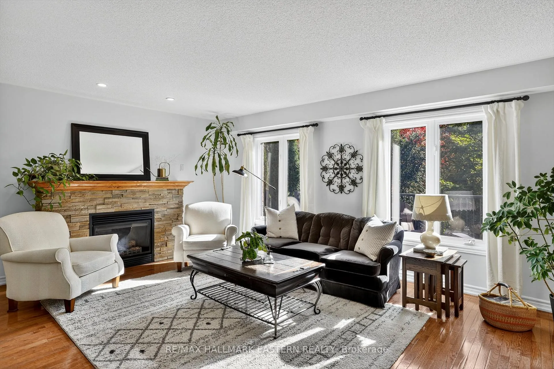 Photo 9 of 110 Sleeman Square, Clarington, Courtice — HOMEH