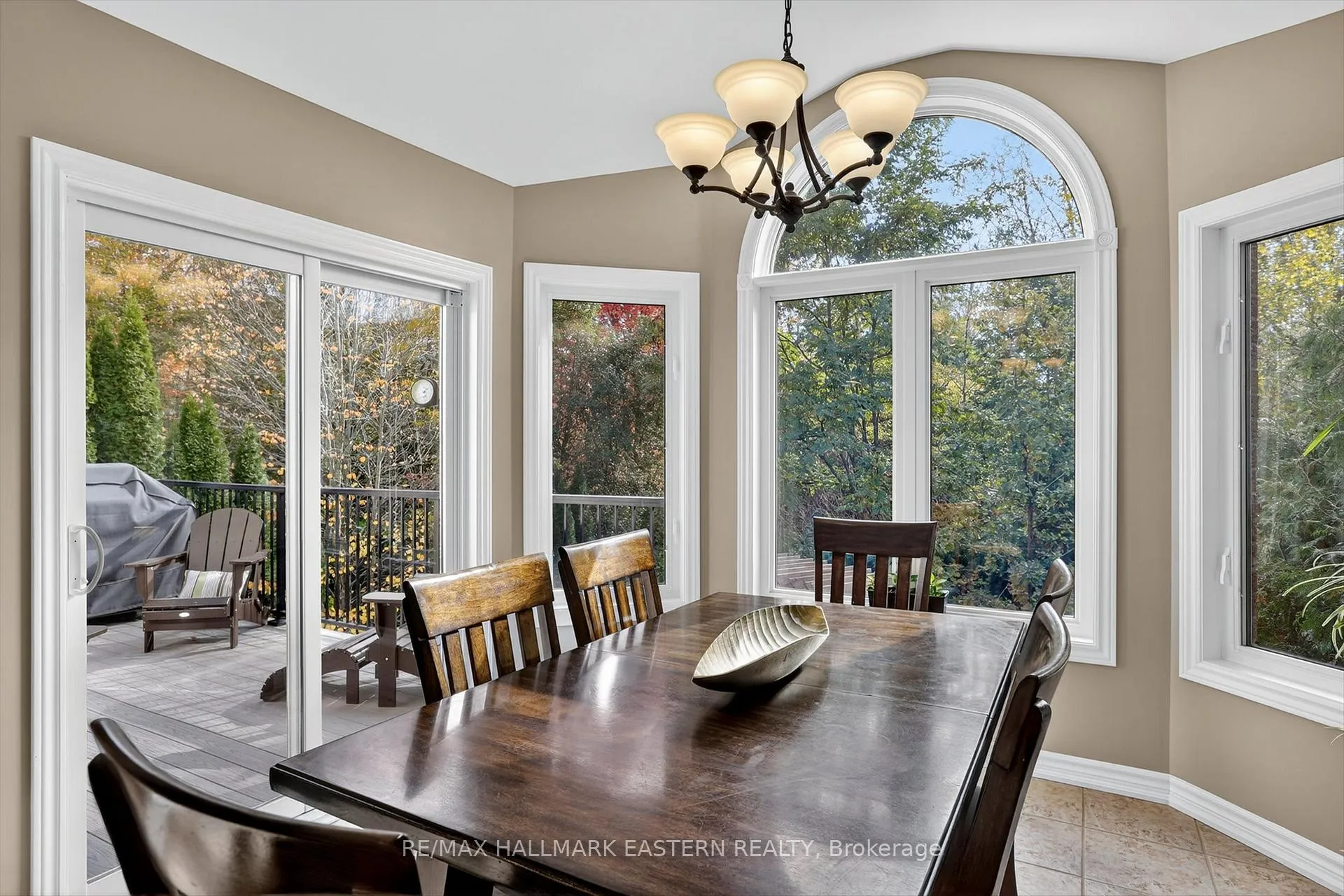Photo 16 of 110 Sleeman Square, Clarington, Courtice — HOMEH