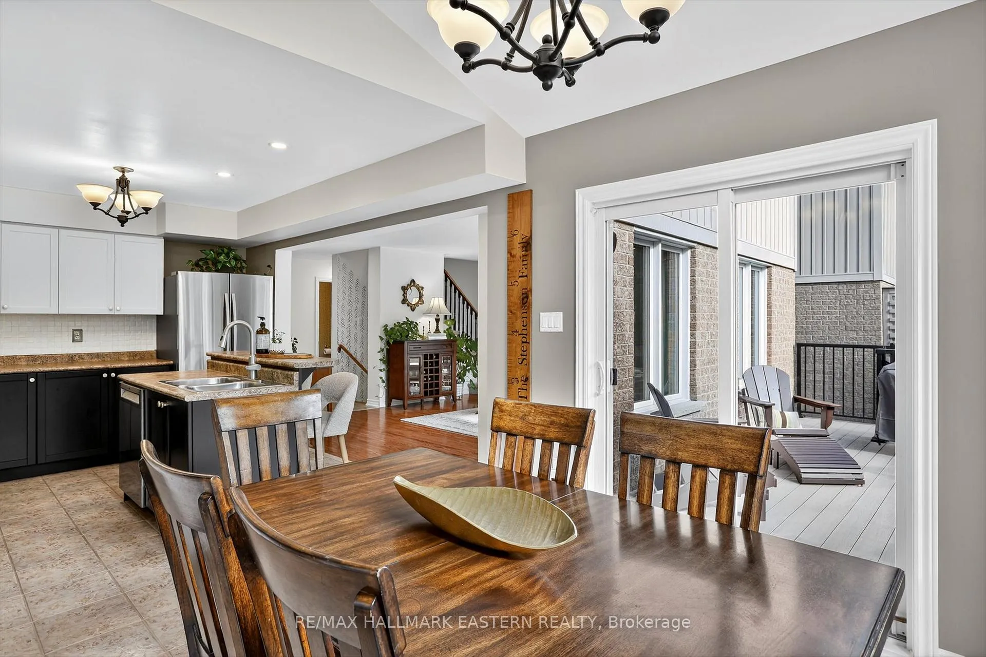 Photo 17 of 110 Sleeman Square, Clarington, Courtice — HOMEH