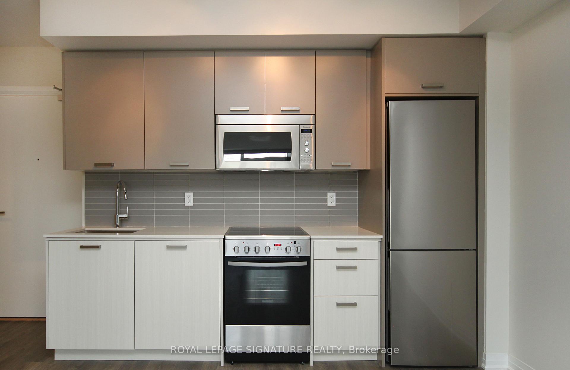 Photo 6 of Unit 325, 2301 Danforth Avenue, Toronto, East End-Danforth — HOMEH
