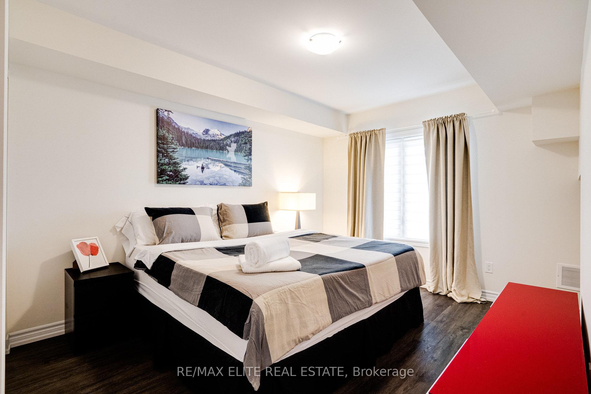 Photo 6 of Unit 303, 5 Anchorage Crescent, Collingwood — HOMEH