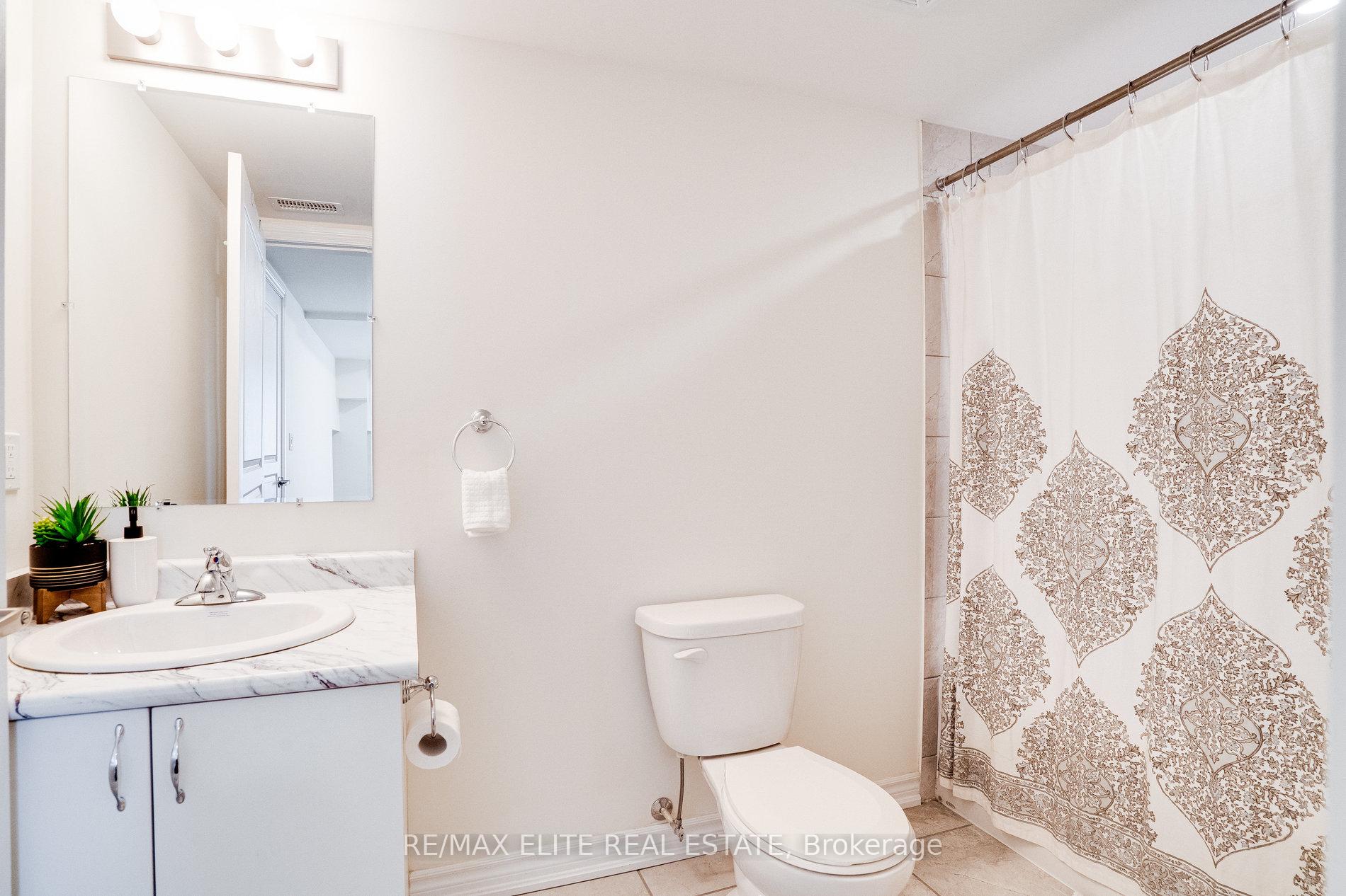 Photo 8 of Unit 303, 5 Anchorage Crescent, Collingwood — HOMEH