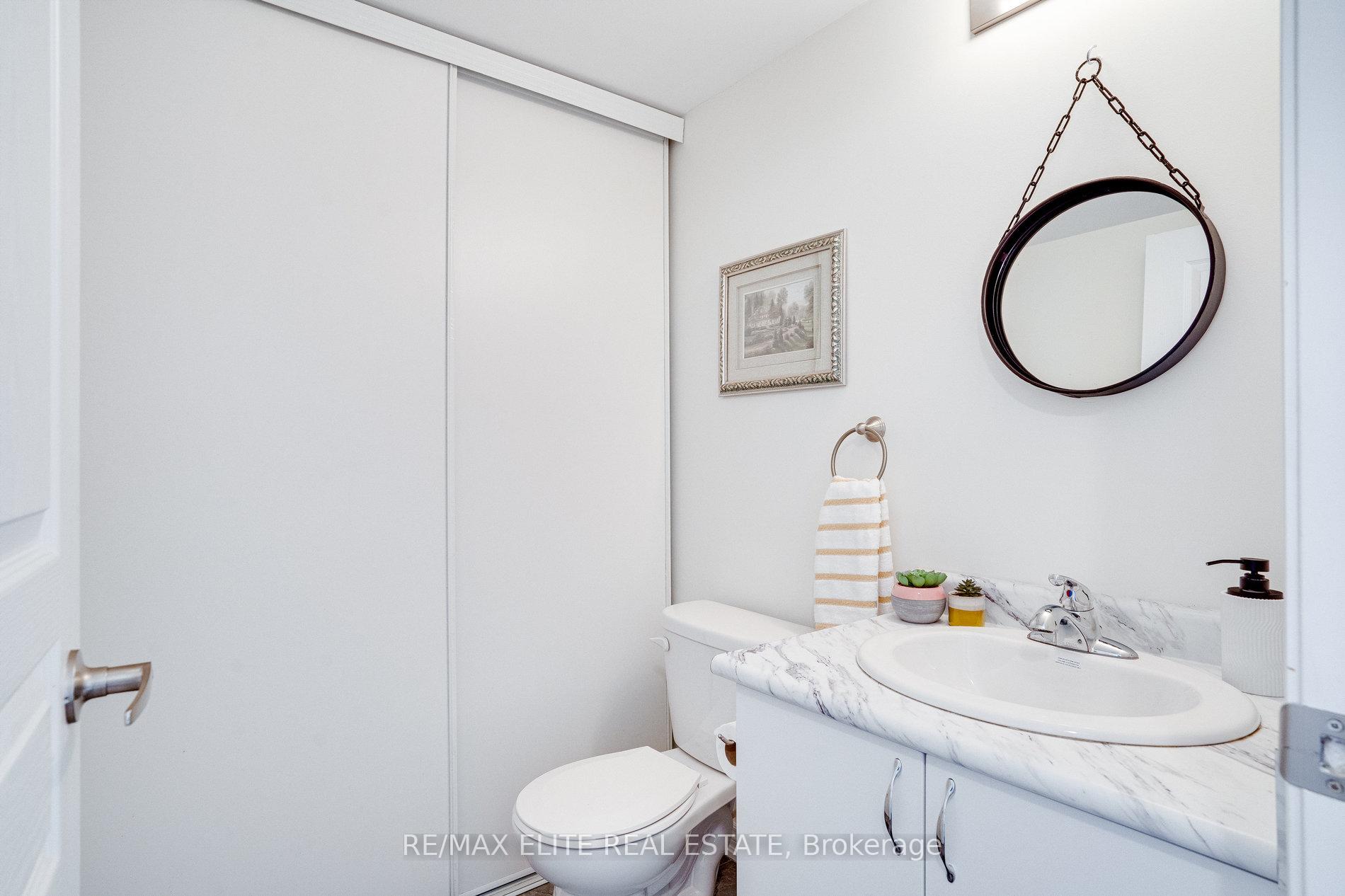 Photo 10 of Unit 303, 5 Anchorage Crescent, Collingwood — HOMEH