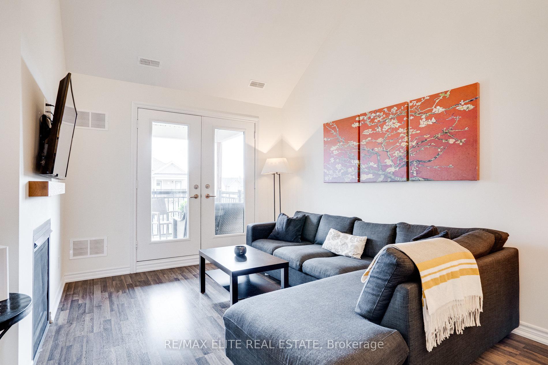 Photo 15 of Unit 303, 5 Anchorage Crescent, Collingwood — HOMEH