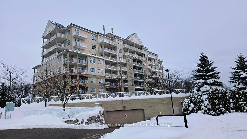 Front of Unit 111, 354 Atherley Road