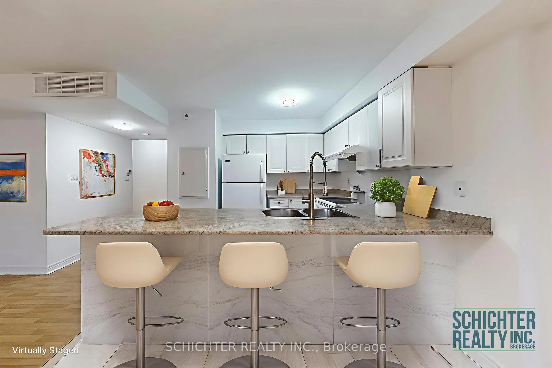 Photo 4 of Unit 296, 306 John Street, Markham, Aileen-Willowbrook — HOMEH