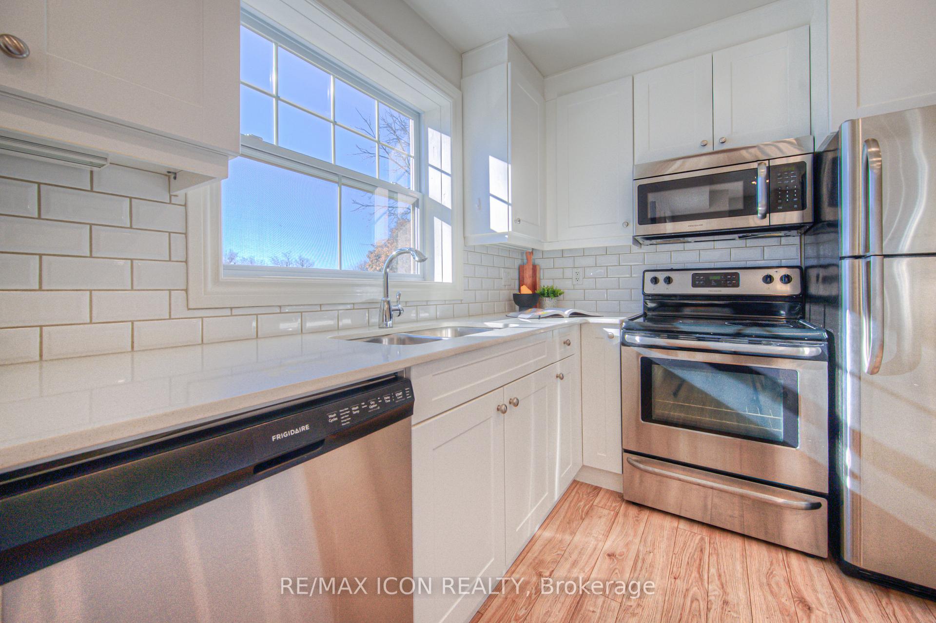Photo 12 of Unit B301, 112 Union Street E, Waterloo — HOMEH