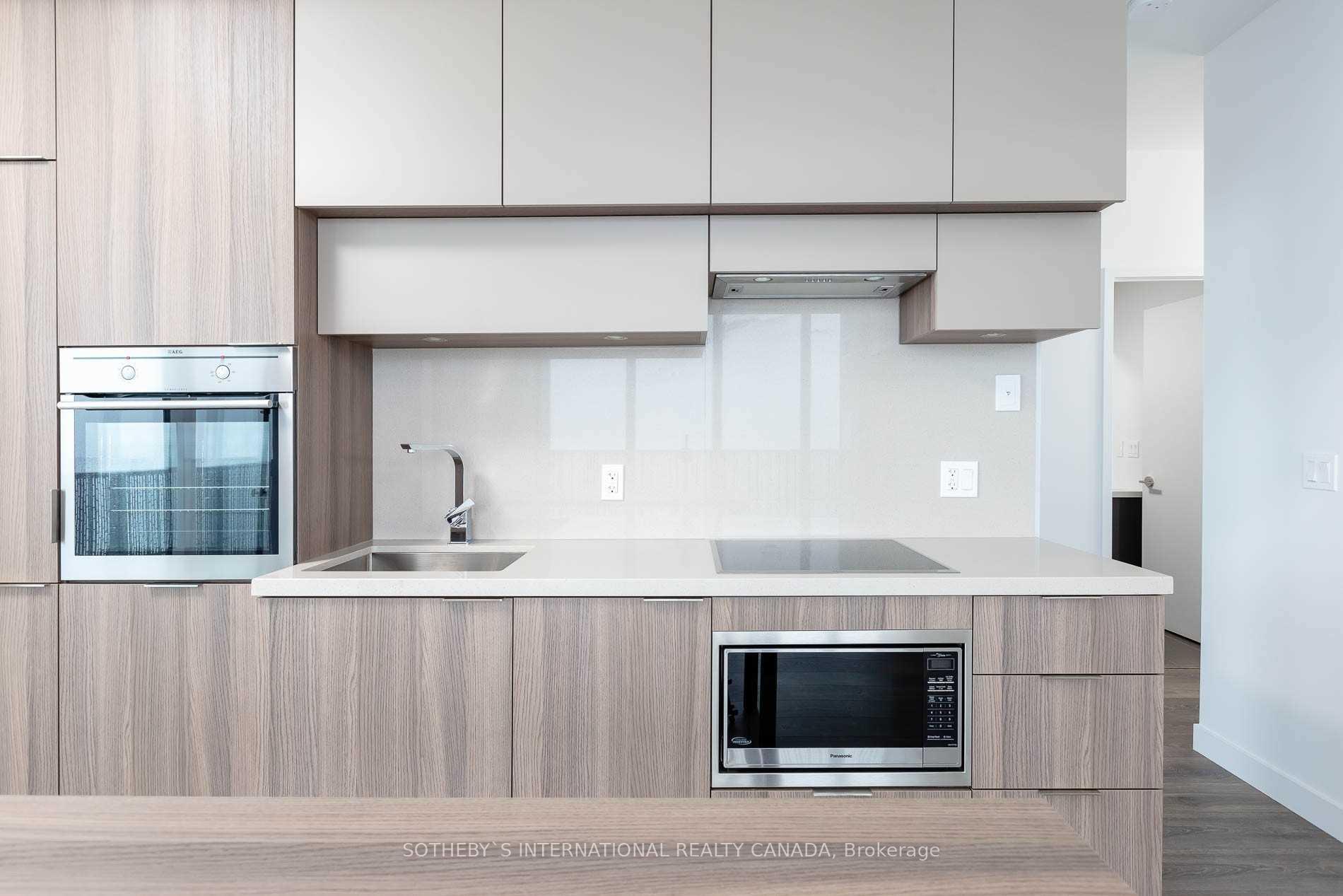 Photo 15 of Unit 4308, 8 Eglinton Avenue E, Toronto, Mount Pleasant West — HOMEH