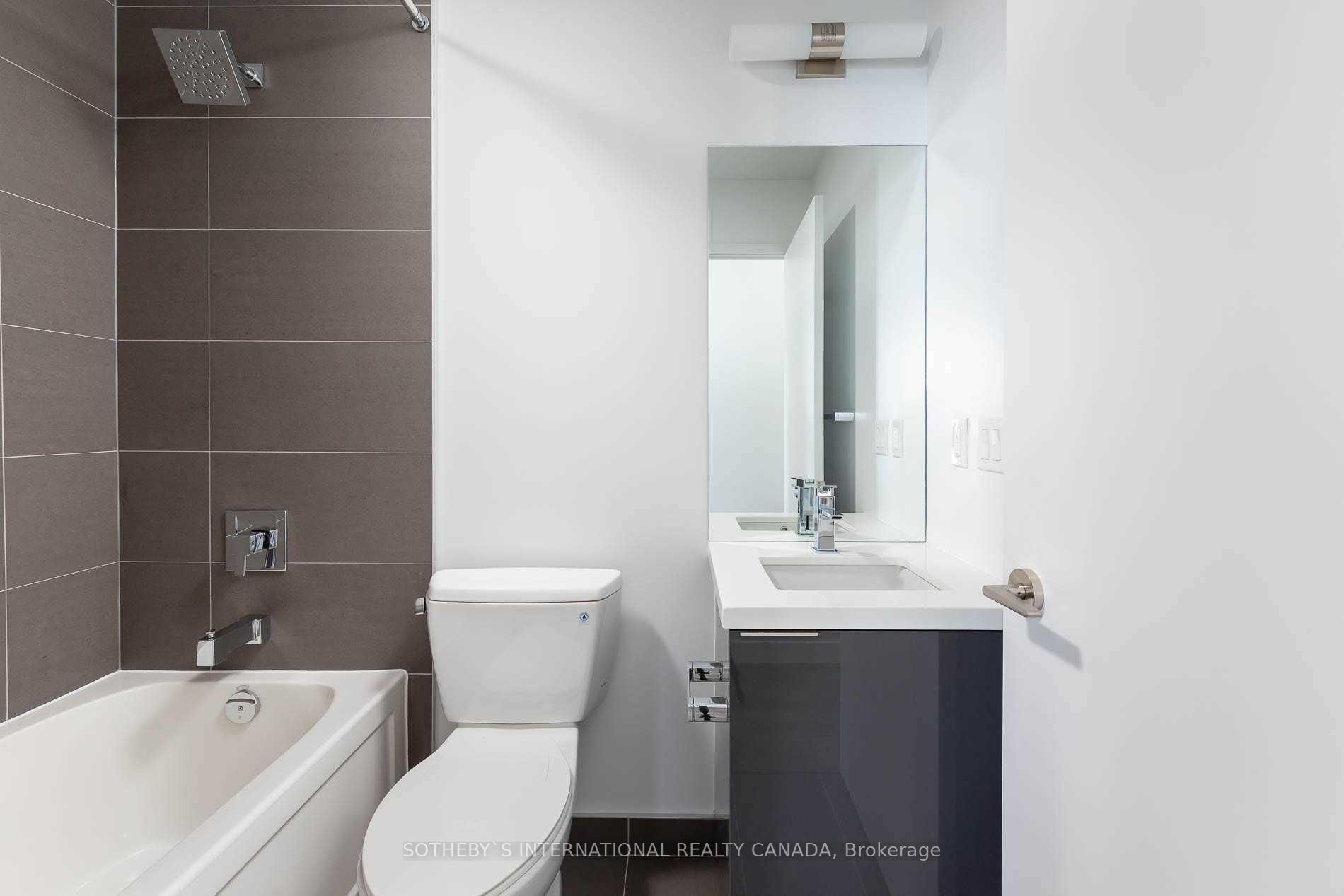 Photo 8 of Unit 4308, 8 Eglinton Avenue E, Toronto, Mount Pleasant West — HOMEH
