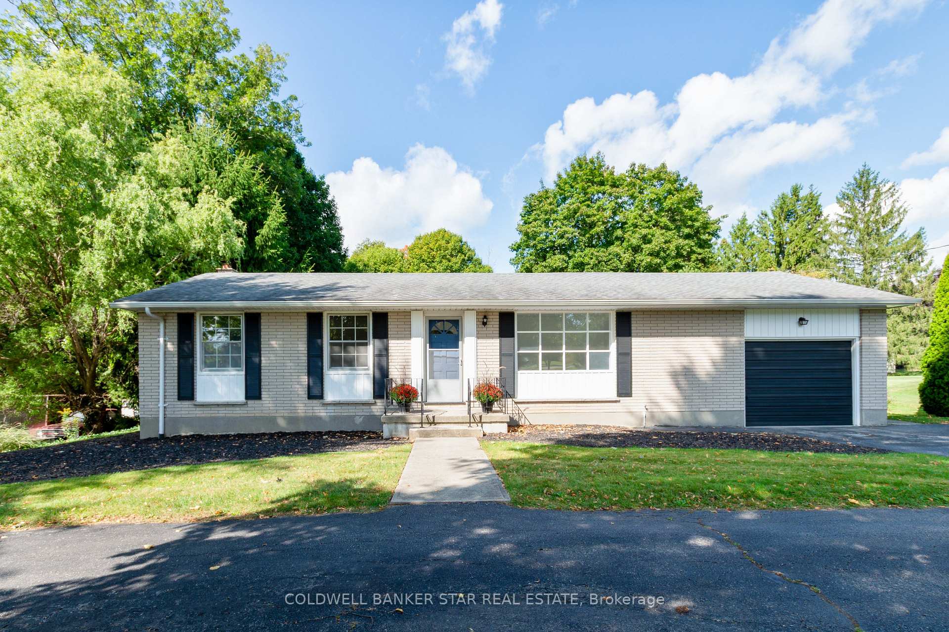 Photo 1 of 6361 Sunset Drive, Central Elgin, Rural Central Elgin — HOMEH