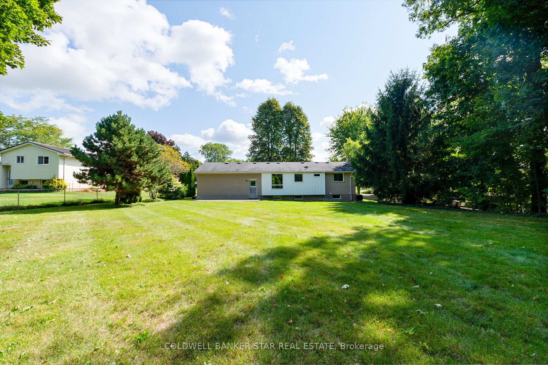 Photo 36 of 6361 Sunset Drive, Central Elgin, Rural Central Elgin — HOMEH