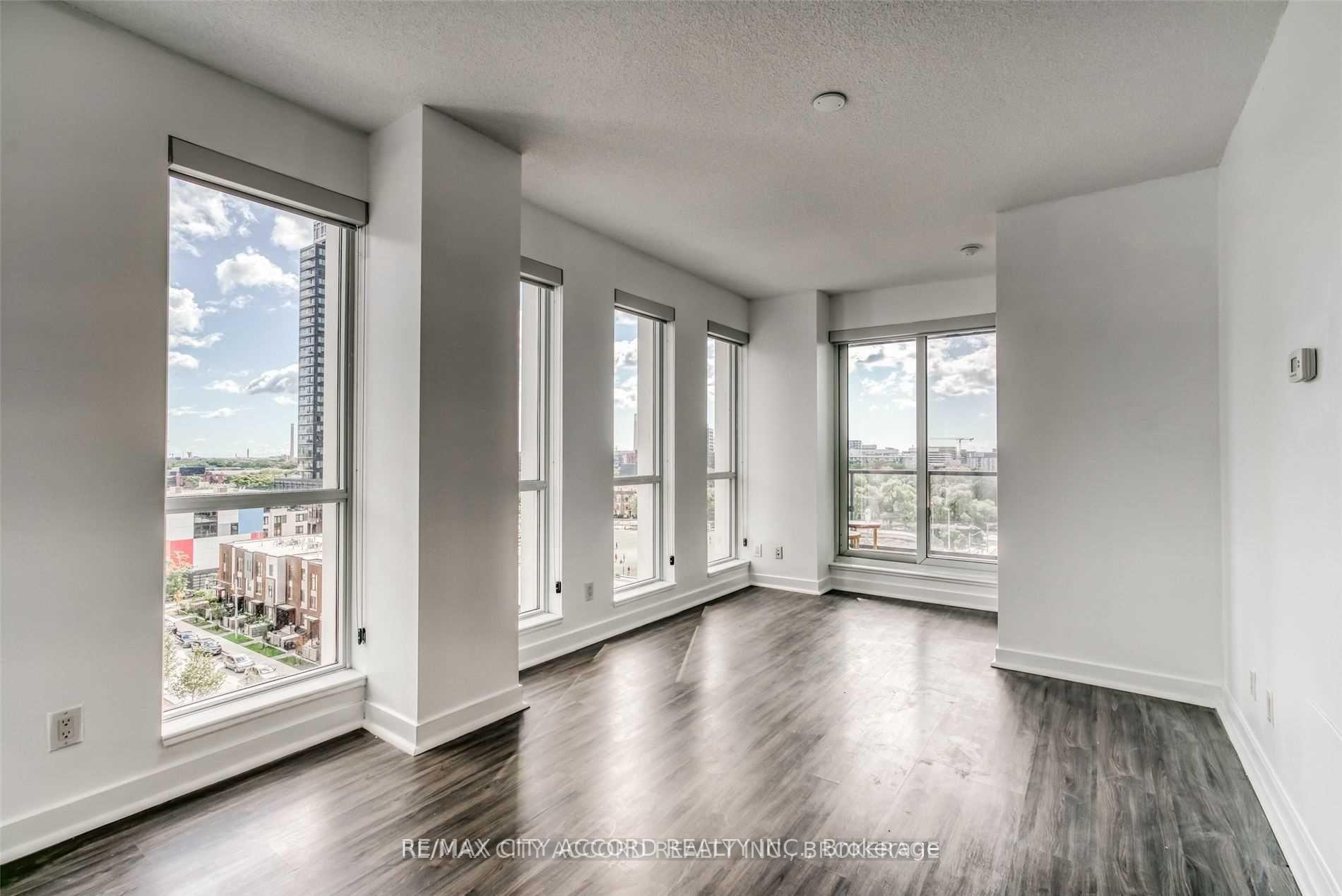 Photo 13 of Unit 802, 170 Sumach Street, Toronto, Regent Park — HOMEH