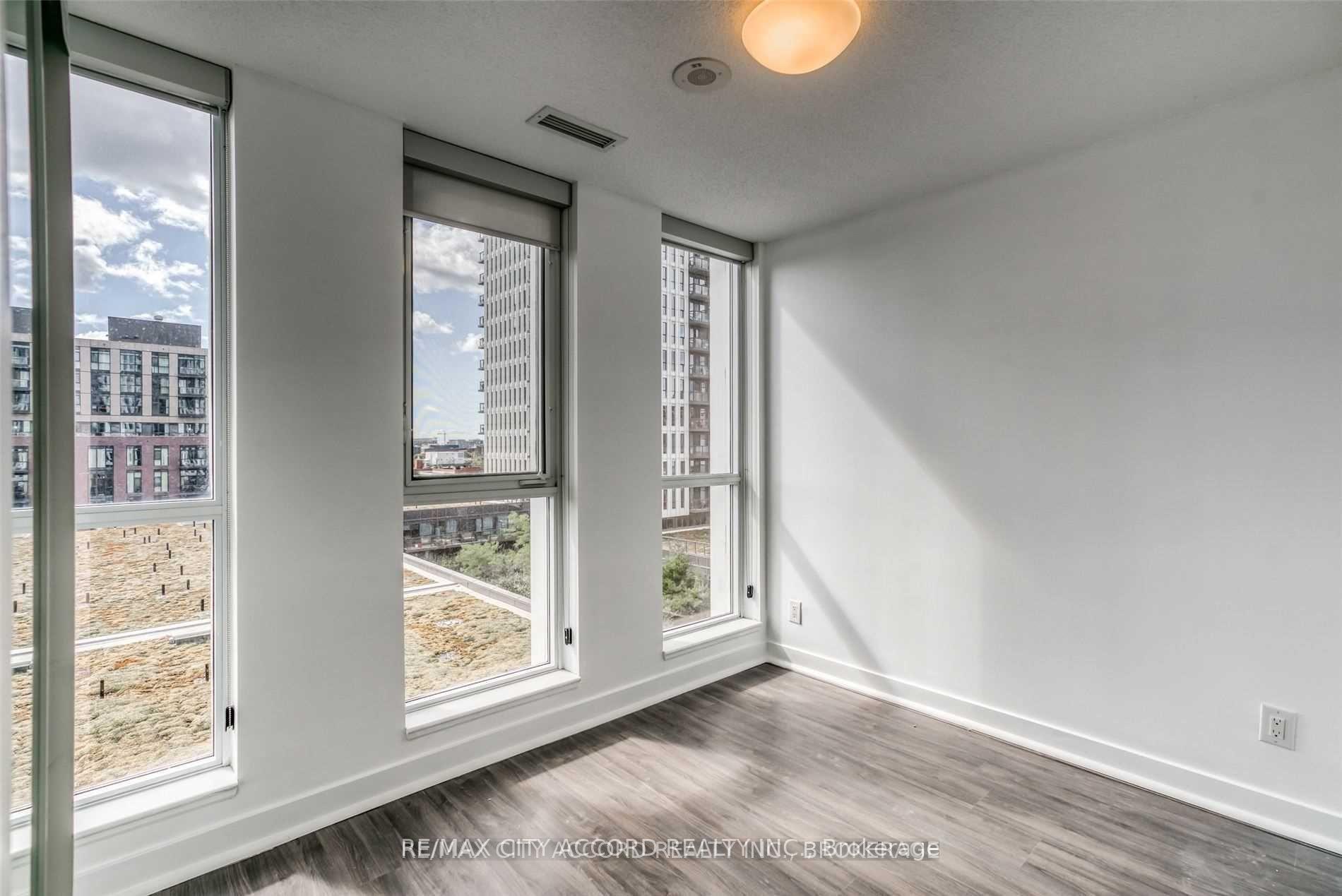 Photo 14 of Unit 802, 170 Sumach Street, Toronto, Regent Park — HOMEH