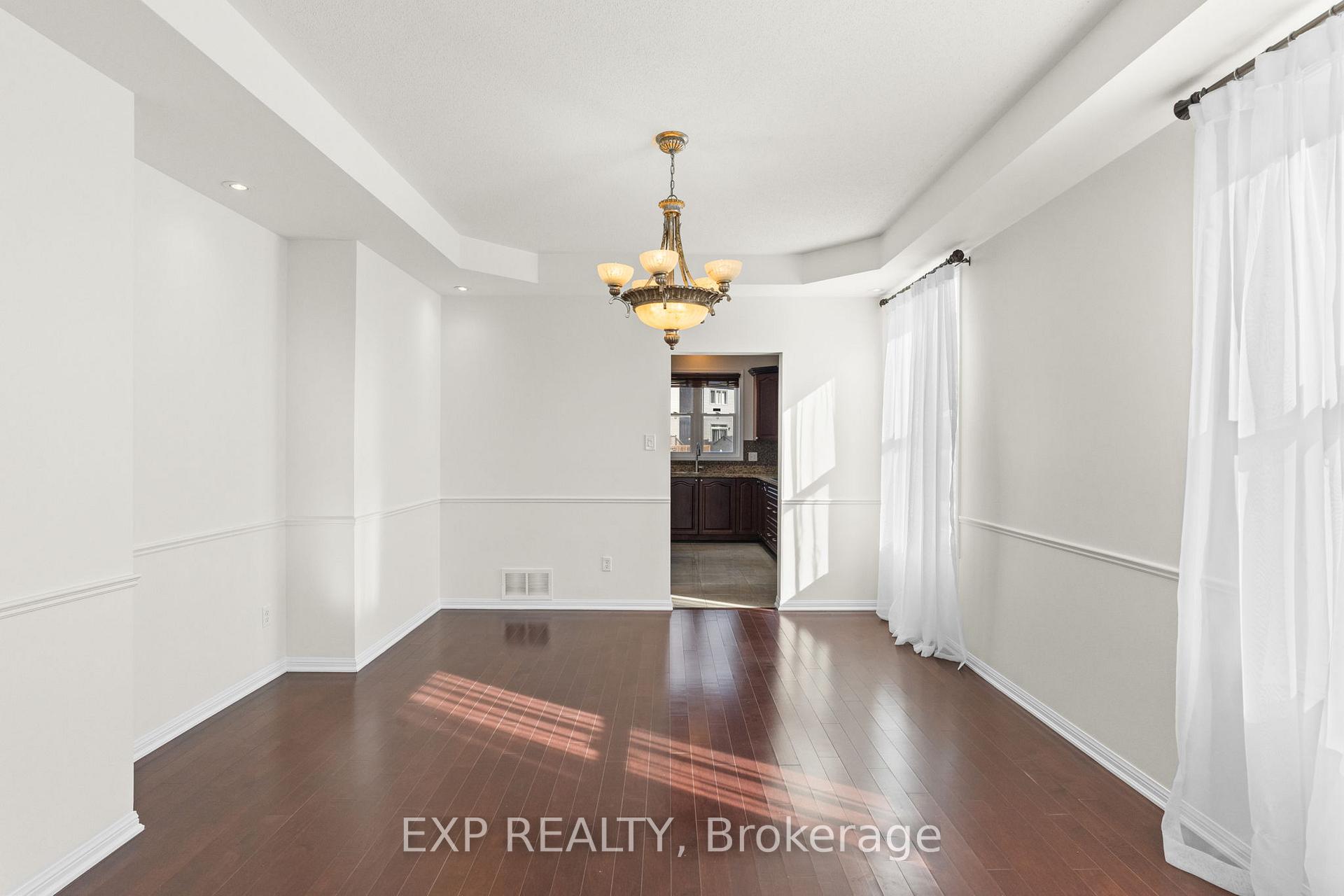 Photo 7 of 537 Bretby Crescent, Ottawa, Barrhaven - Cedargrove/Fraserdale — HOMEH