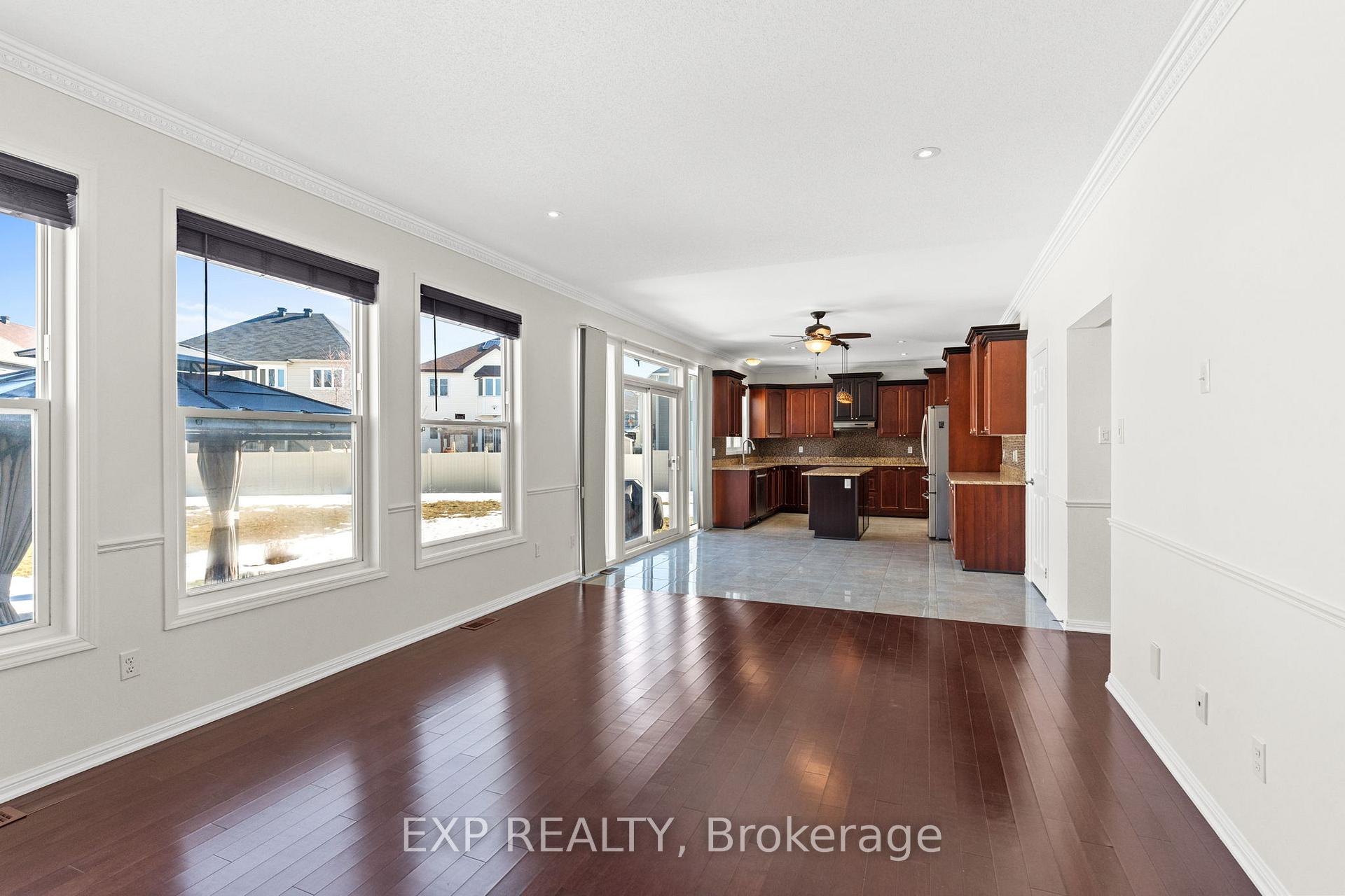 Photo 15 of 537 Bretby Crescent, Ottawa, Barrhaven - Cedargrove/Fraserdale — HOMEH