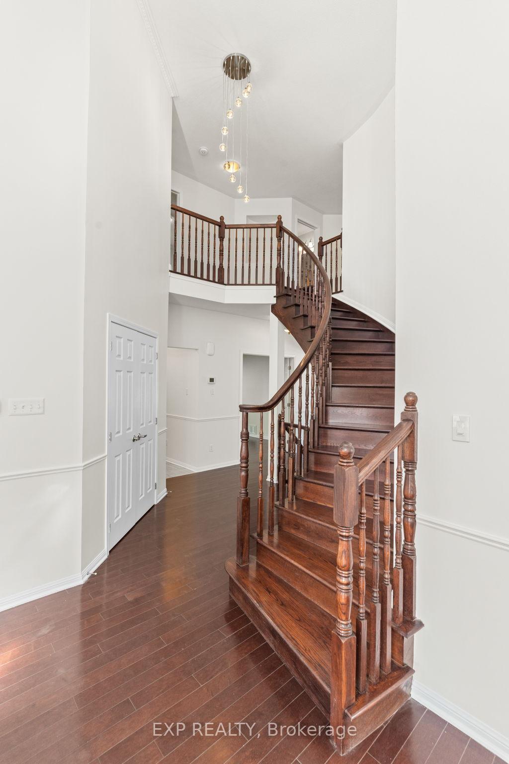 Photo 20 of 537 Bretby Crescent, Ottawa, Barrhaven - Cedargrove/Fraserdale — HOMEH