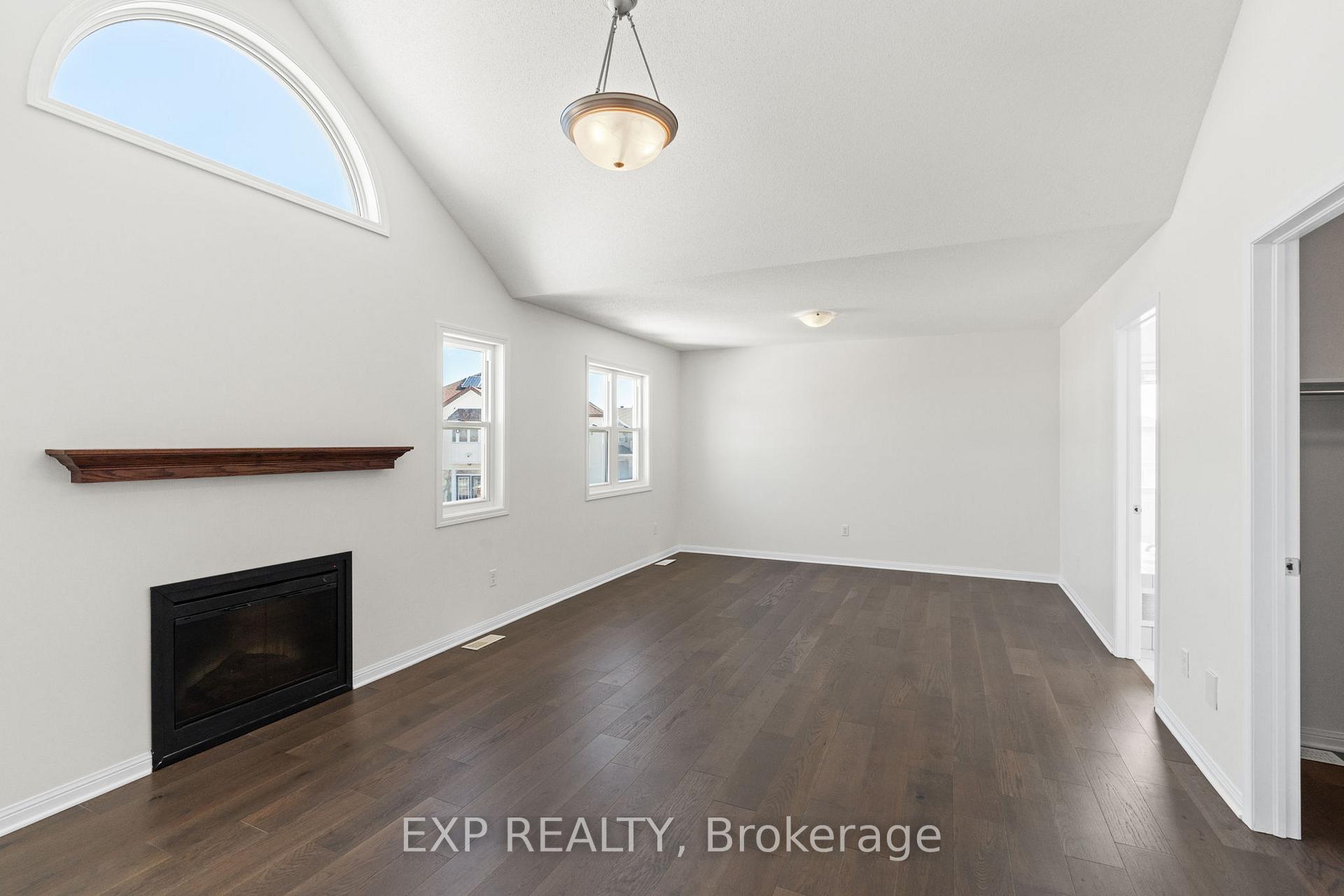 Photo 23 of 537 Bretby Crescent, Ottawa, Barrhaven - Cedargrove/Fraserdale — HOMEH