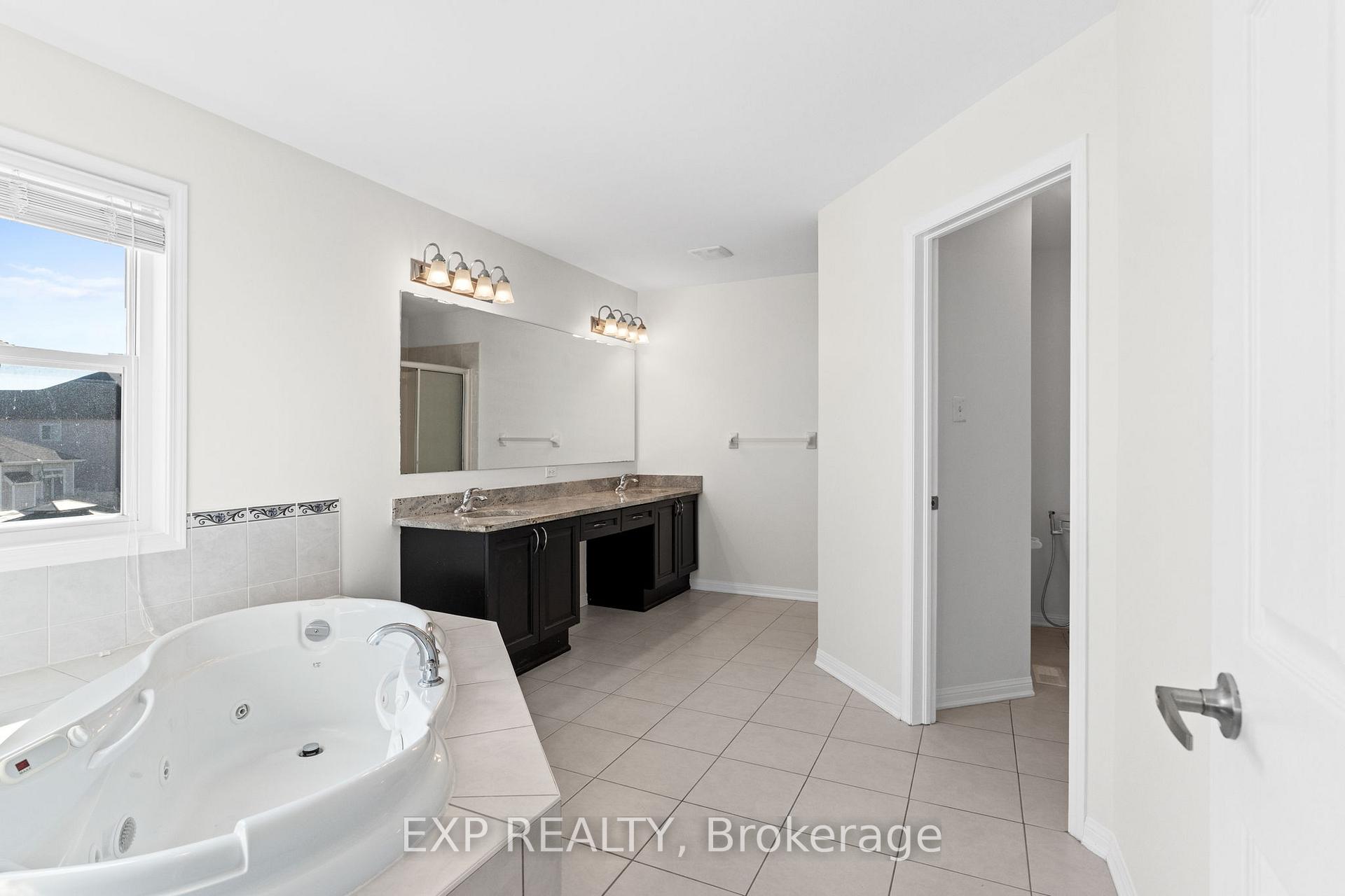 Photo 25 of 537 Bretby Crescent, Ottawa, Barrhaven - Cedargrove/Fraserdale — HOMEH