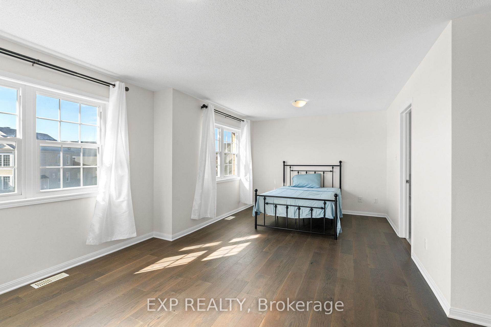Photo 30 of 537 Bretby Crescent, Ottawa, Barrhaven - Cedargrove/Fraserdale — HOMEH