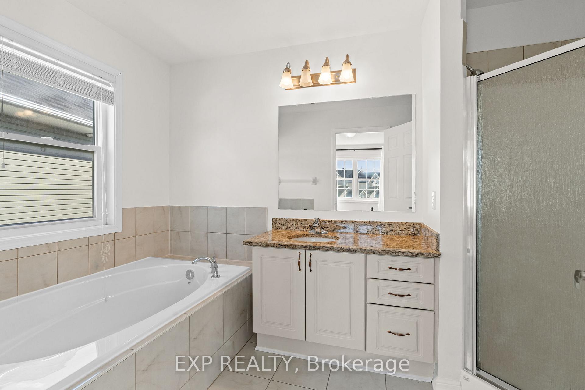 Photo 32 of 537 Bretby Crescent, Ottawa, Barrhaven - Cedargrove/Fraserdale — HOMEH
