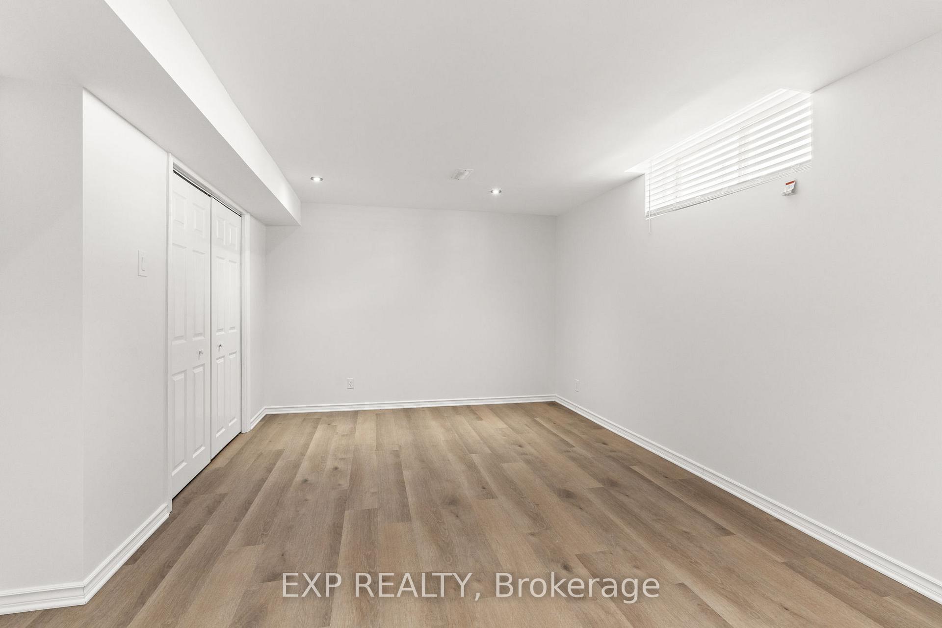 Photo 35 of 537 Bretby Crescent, Ottawa, Barrhaven - Cedargrove/Fraserdale — HOMEH