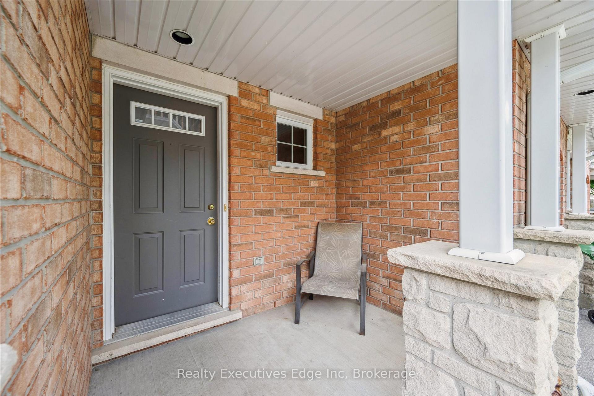 Photo 5 of Unit 92, 165 Terraview Crescent, Guelph, Kortright West — HOMEH