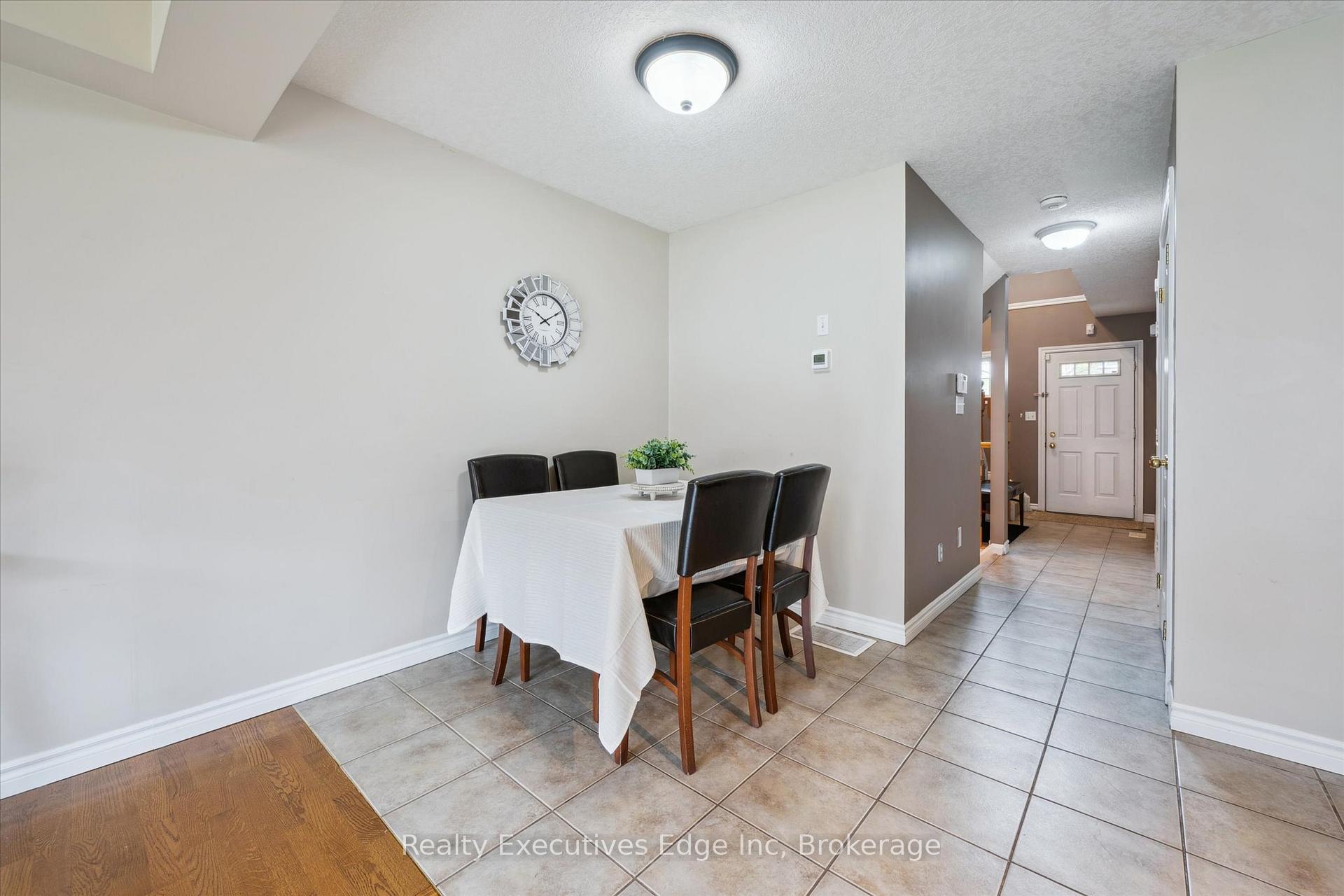 Photo 15 of Unit 92, 165 Terraview Crescent, Guelph, Kortright West — HOMEH