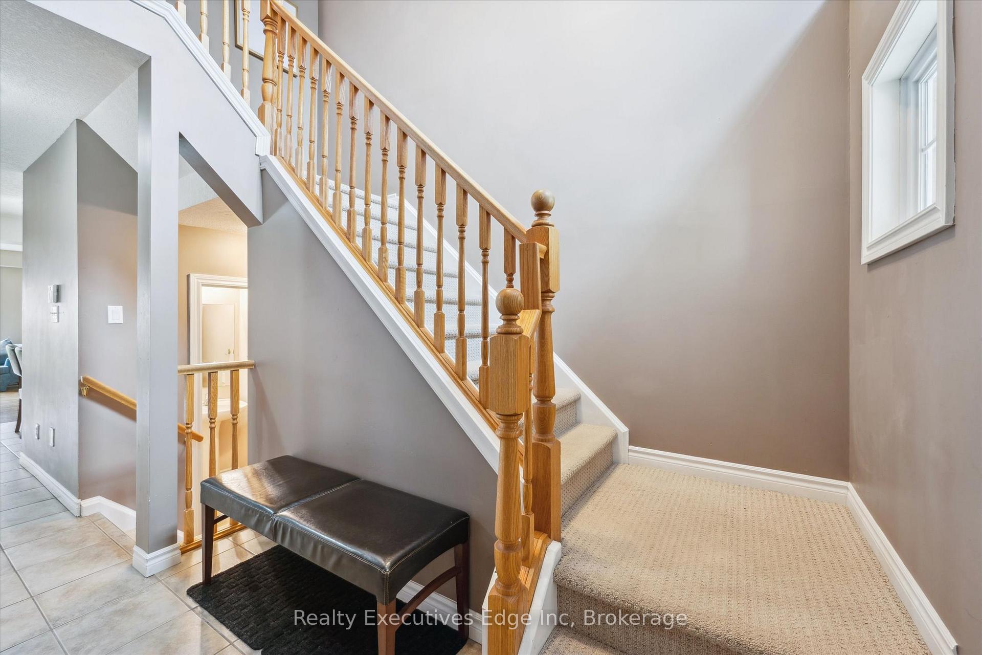 Photo 17 of Unit 92, 165 Terraview Crescent, Guelph, Kortright West — HOMEH