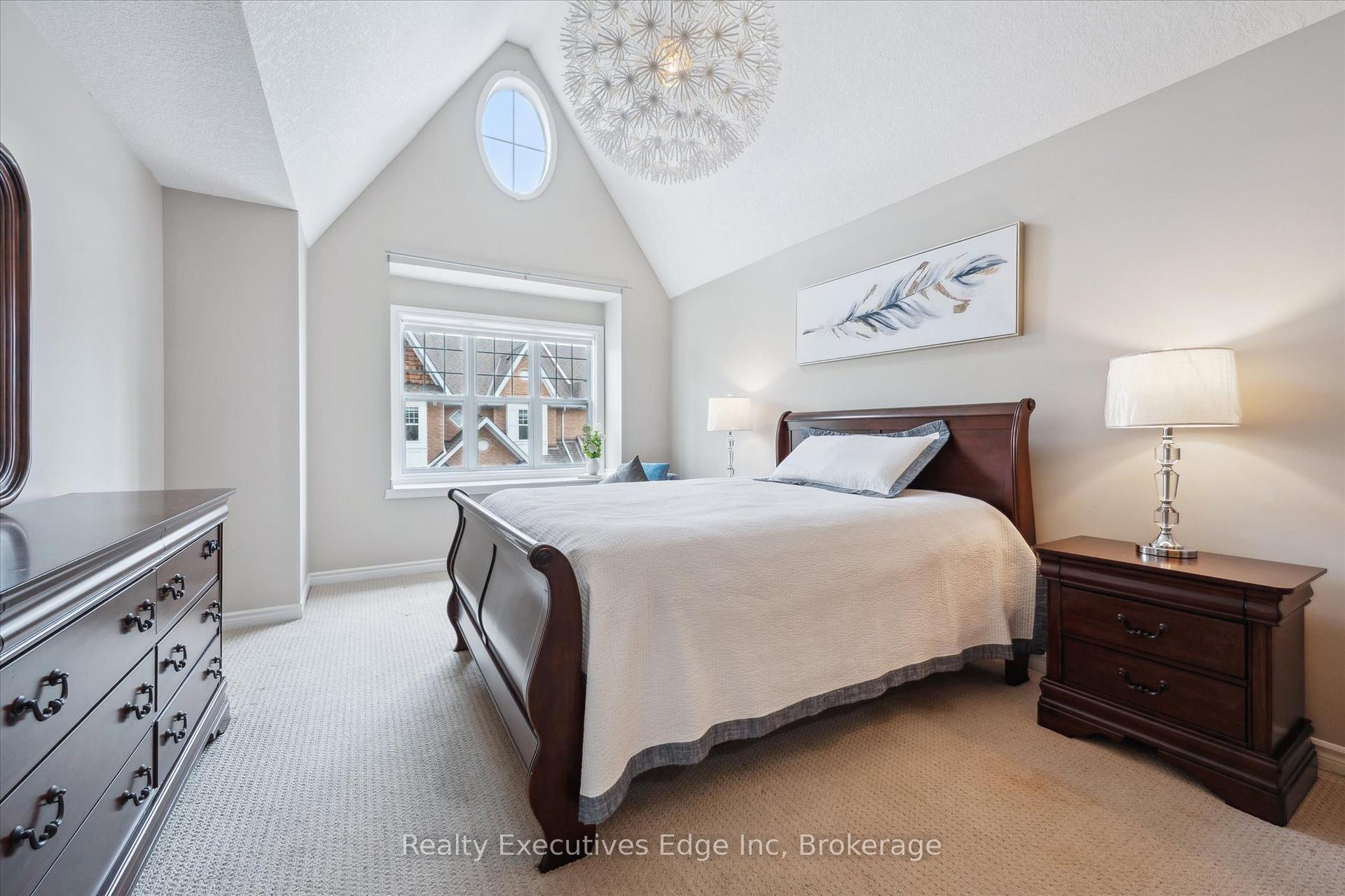 Photo 19 of Unit 92, 165 Terraview Crescent, Guelph, Kortright West — HOMEH