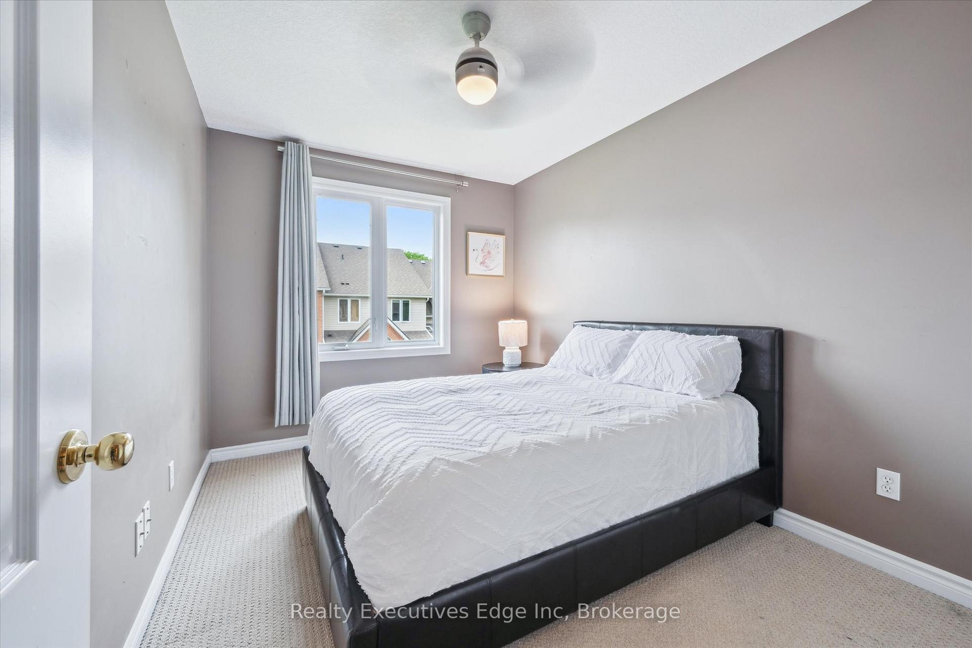 Photo 23 of Unit 92, 165 Terraview Crescent, Guelph, Kortright West — HOMEH