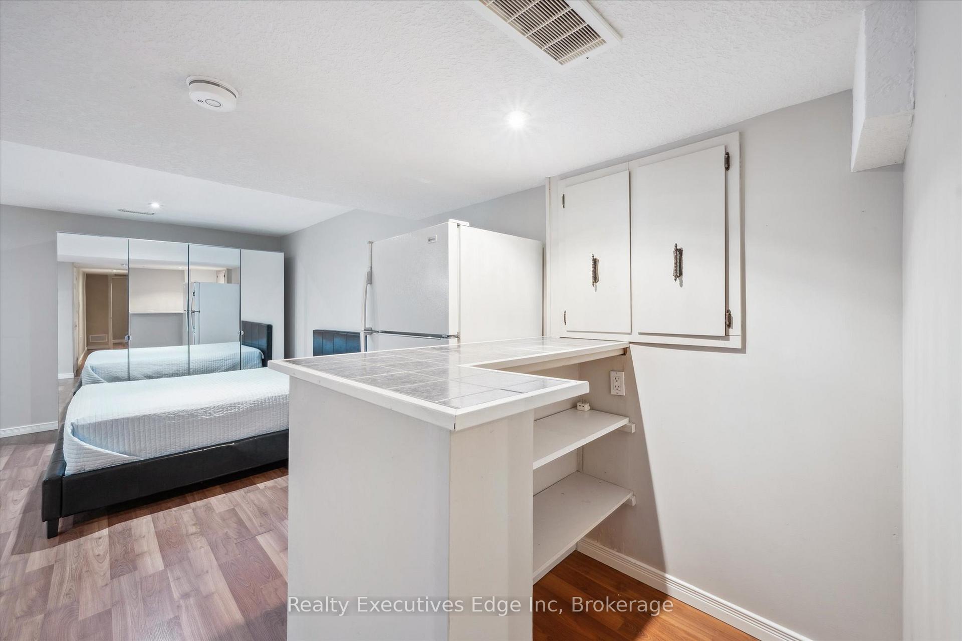 Photo 30 of Unit 92, 165 Terraview Crescent, Guelph, Kortright West — HOMEH