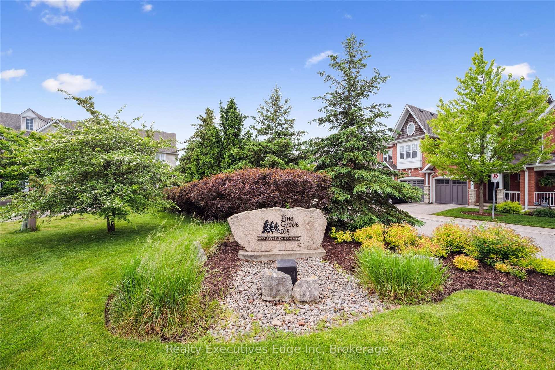 Photo 39 of Unit 92, 165 Terraview Crescent, Guelph, Kortright West — HOMEH