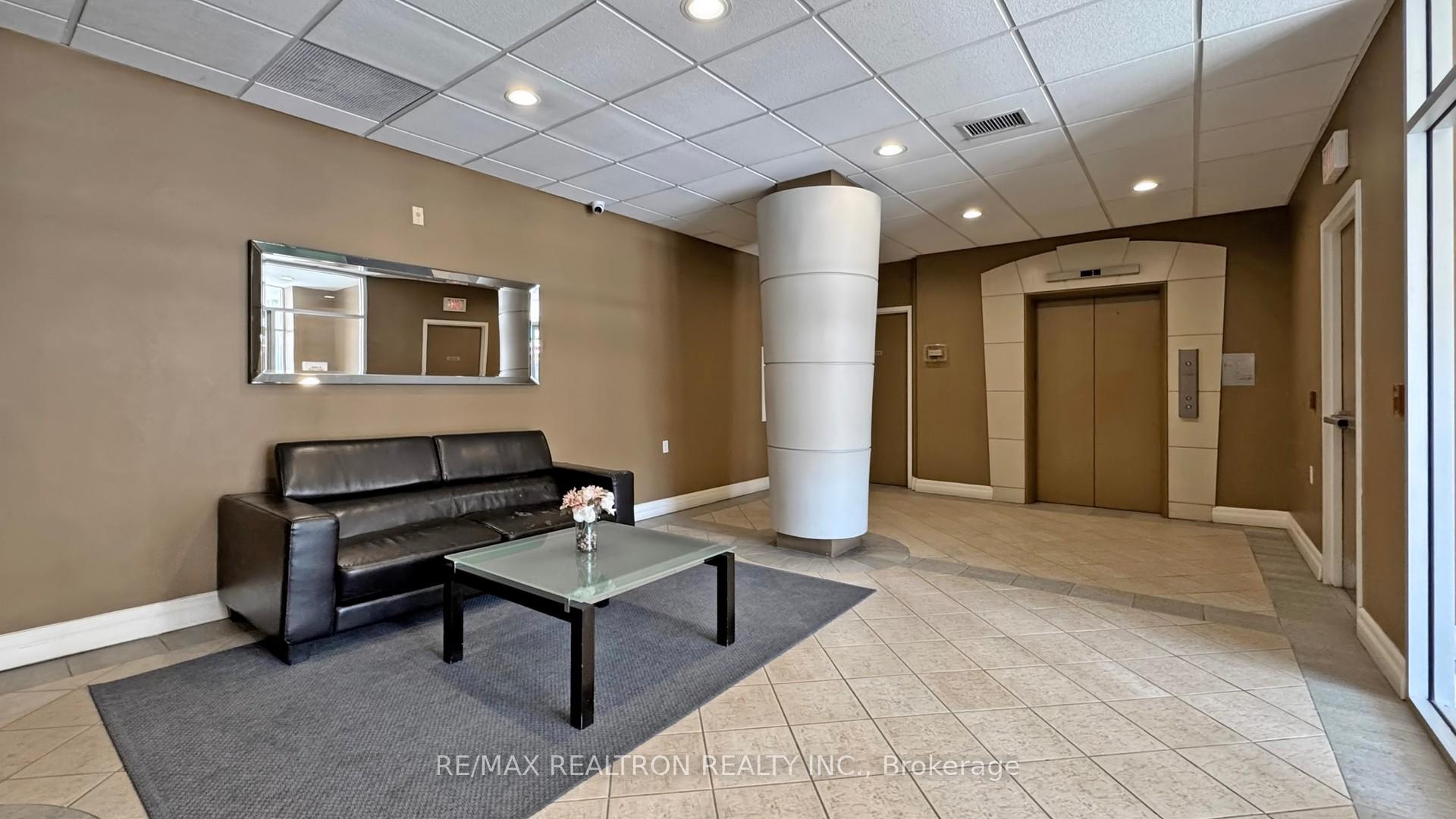 Photo 3 of Unit #202, 600 Eglinton Avenue E, Toronto, Mount Pleasant East — HOMEH