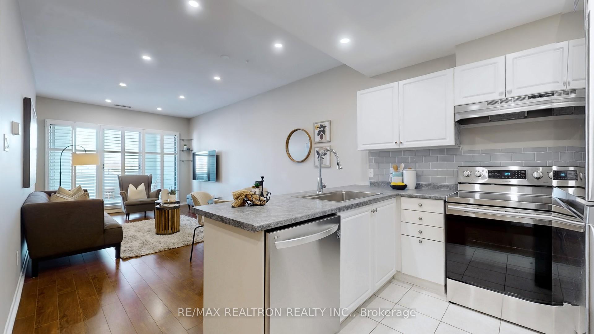 Photo 11 of Unit #202, 600 Eglinton Avenue E, Toronto, Mount Pleasant East — HOMEH